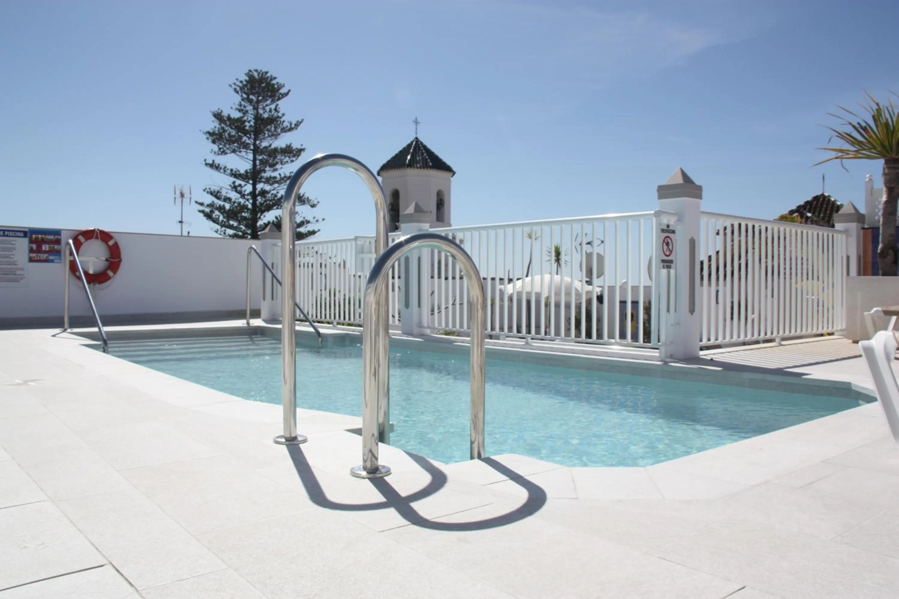 Swimming pool in Hotel Puerta del Mar - Adults Recommended
