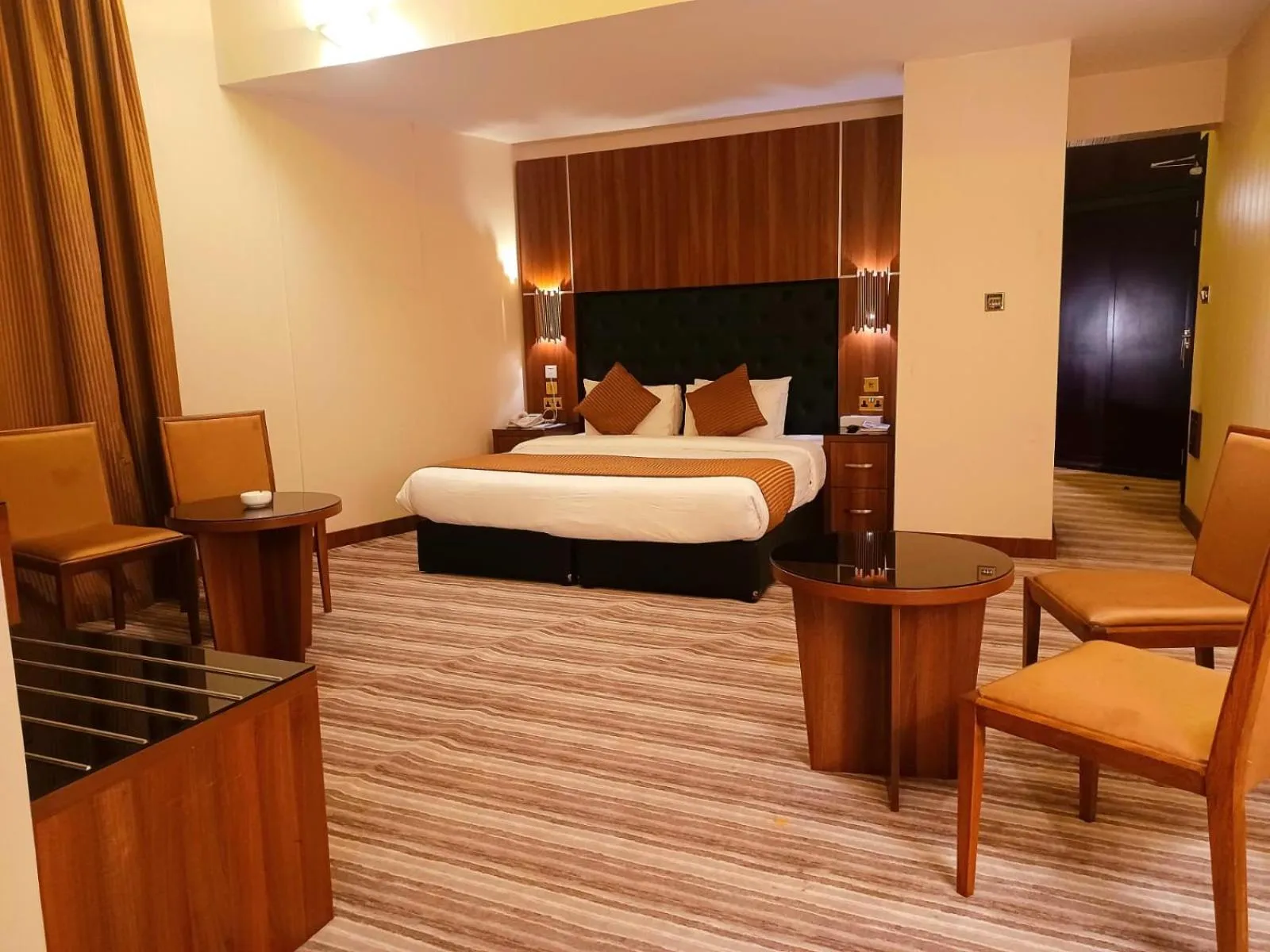 Bed in Royal Qatar Hotel