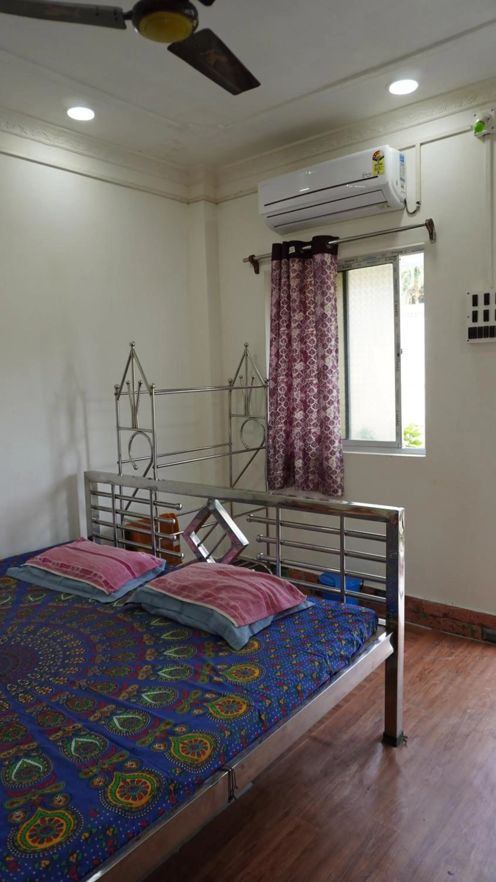 Bed in Tapama Resort Bakkhali