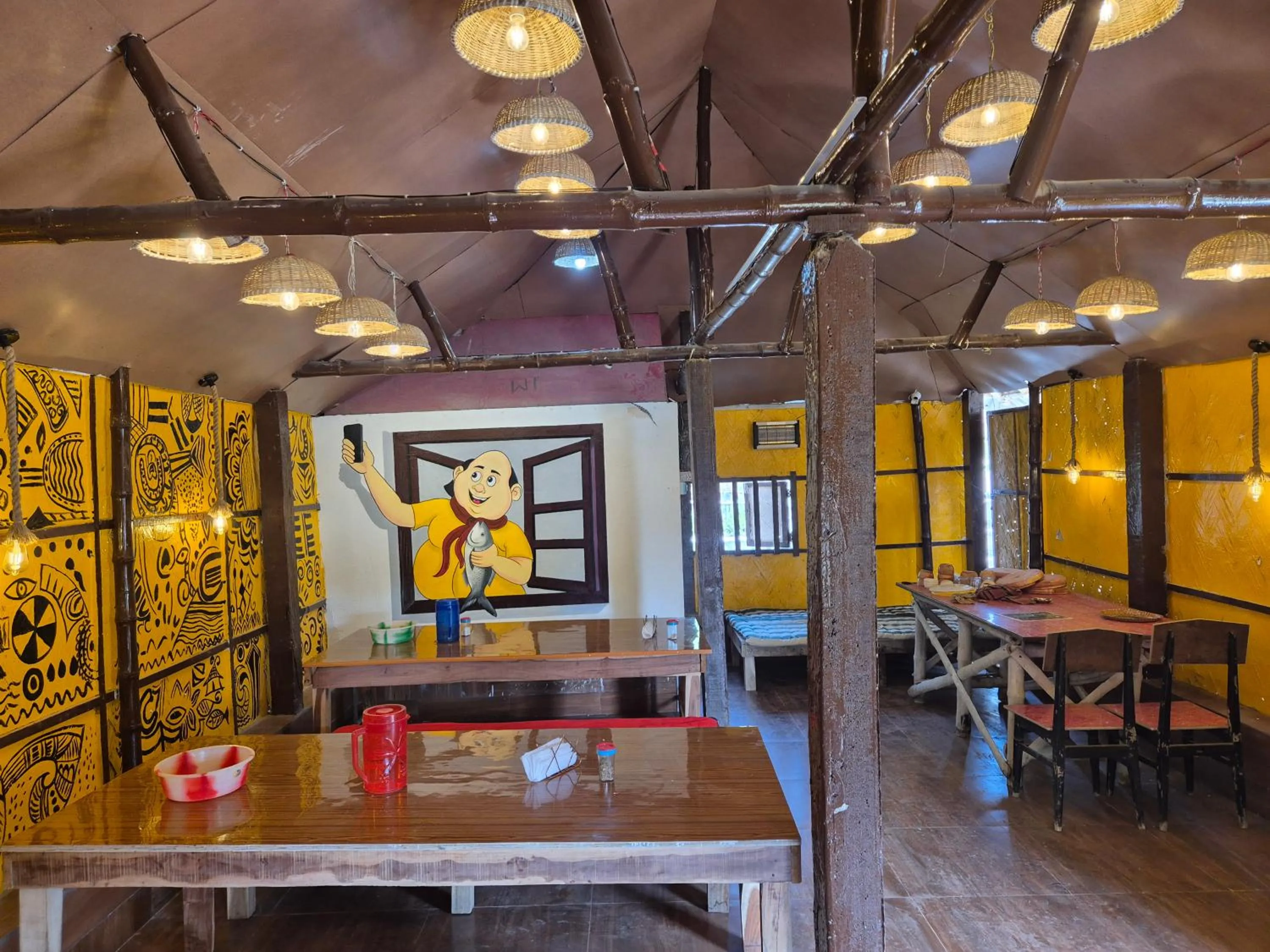 Restaurant/places to eat in Tapama Resort Bakkhali