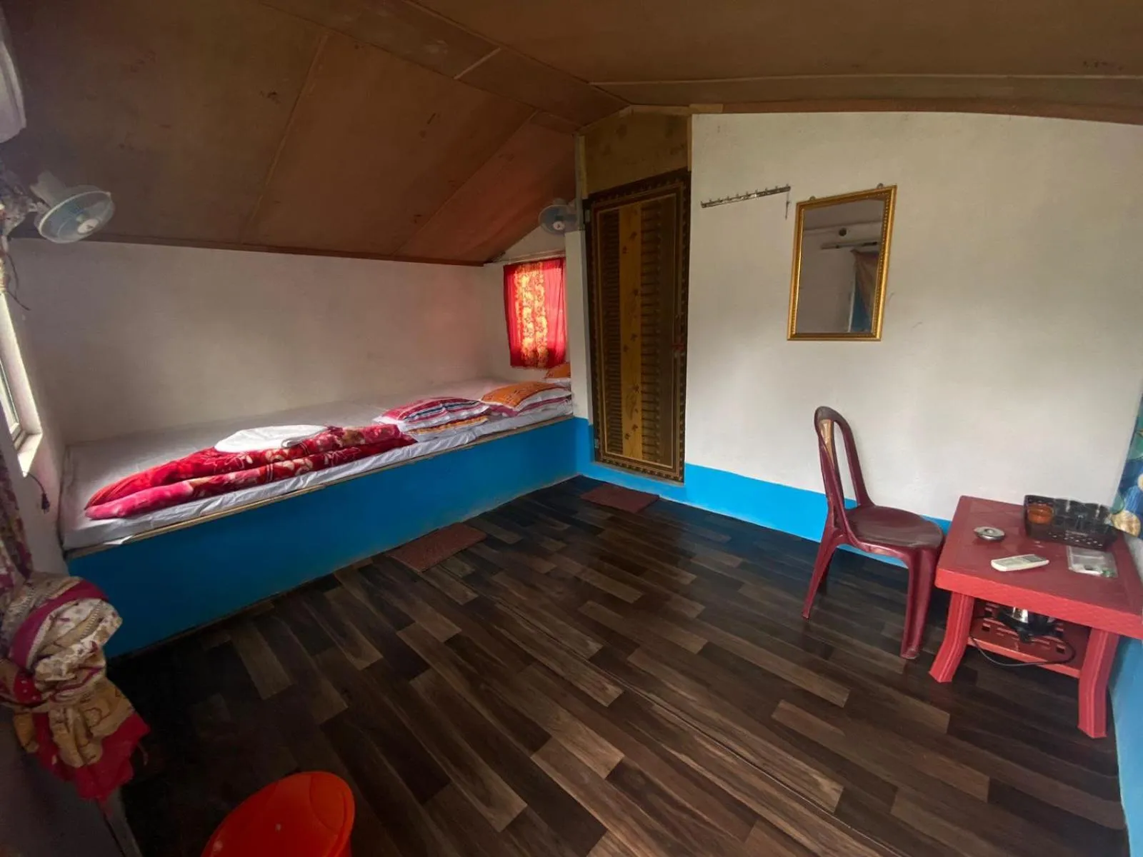 Photo of the whole room, Bed in Tapama Resort Bakkhali