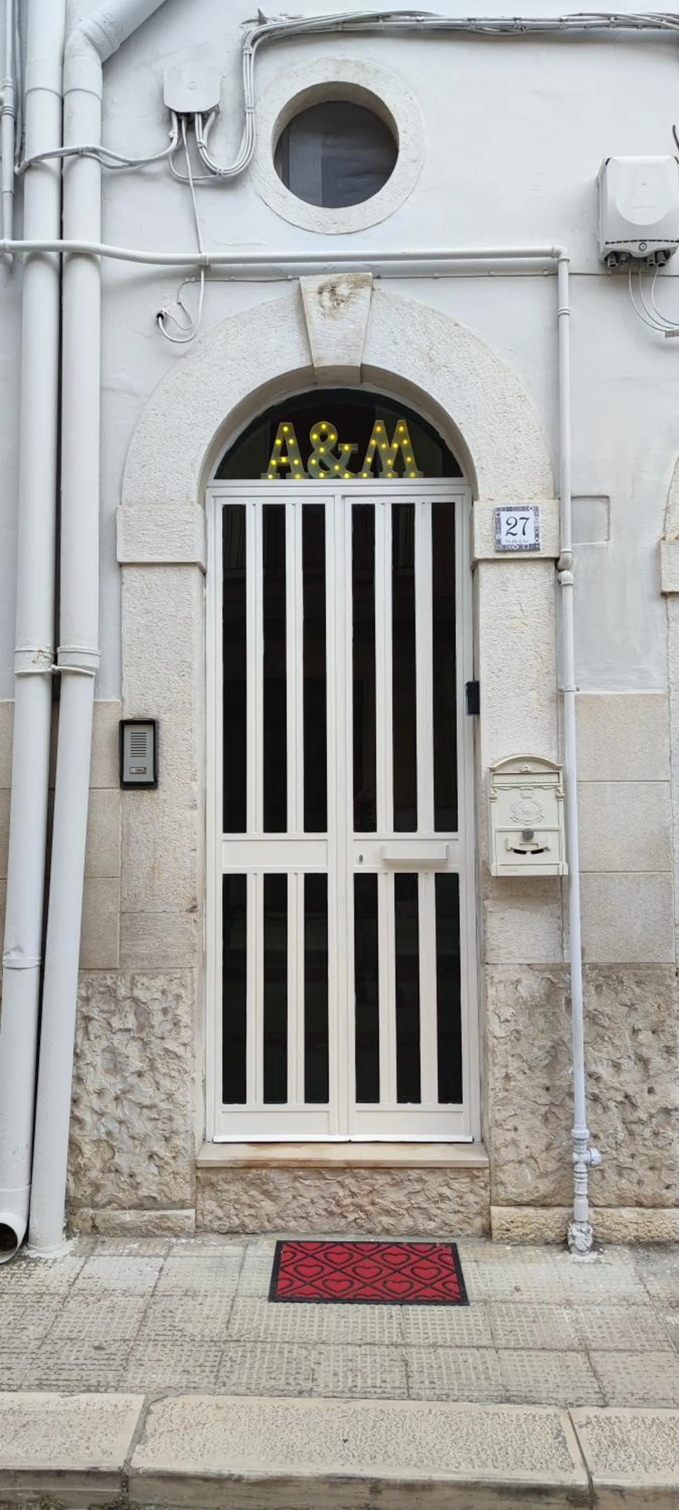 Facade/Entrance in Da Anna e Michele