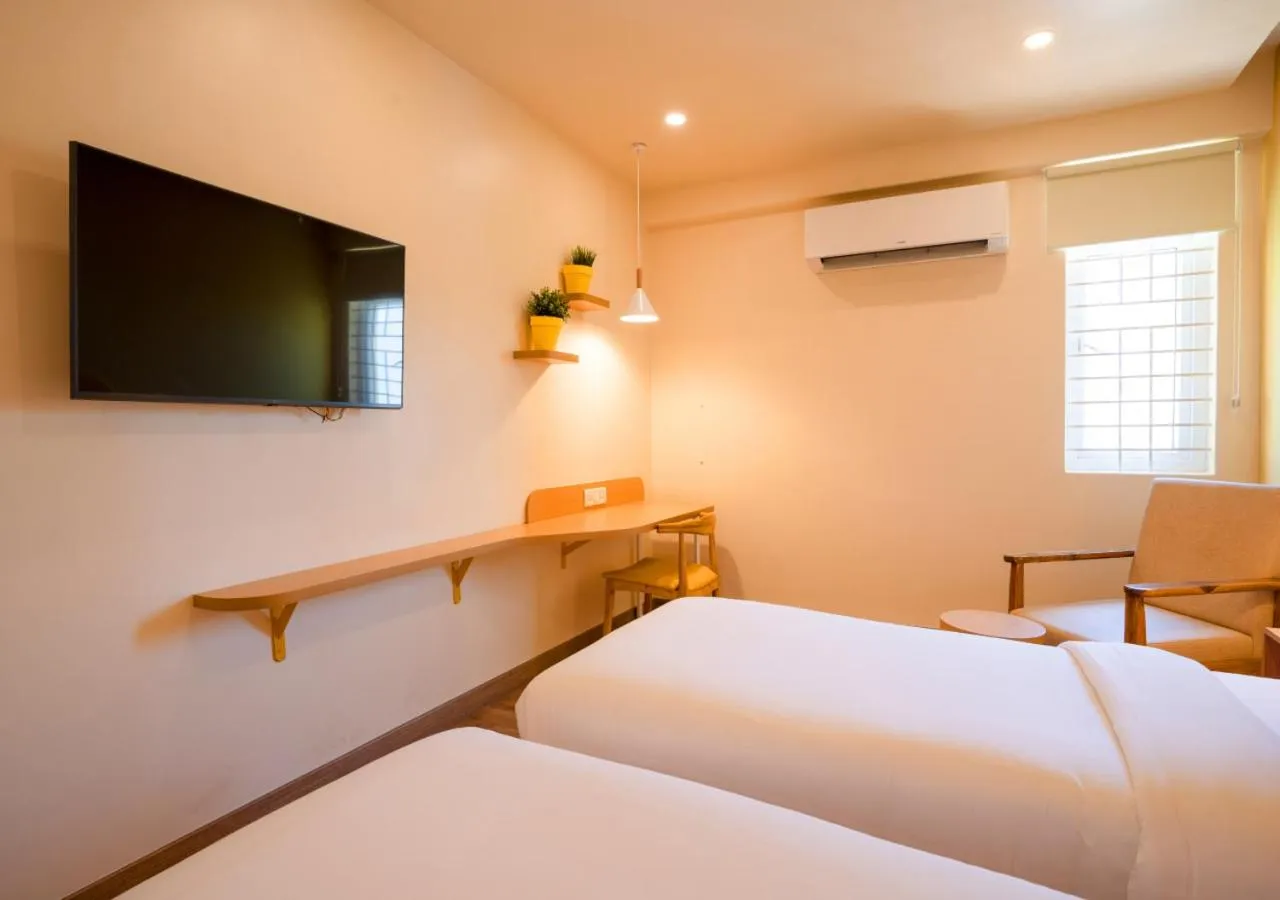 Bed in Bloom Hotel - HSR Layout Sector 3