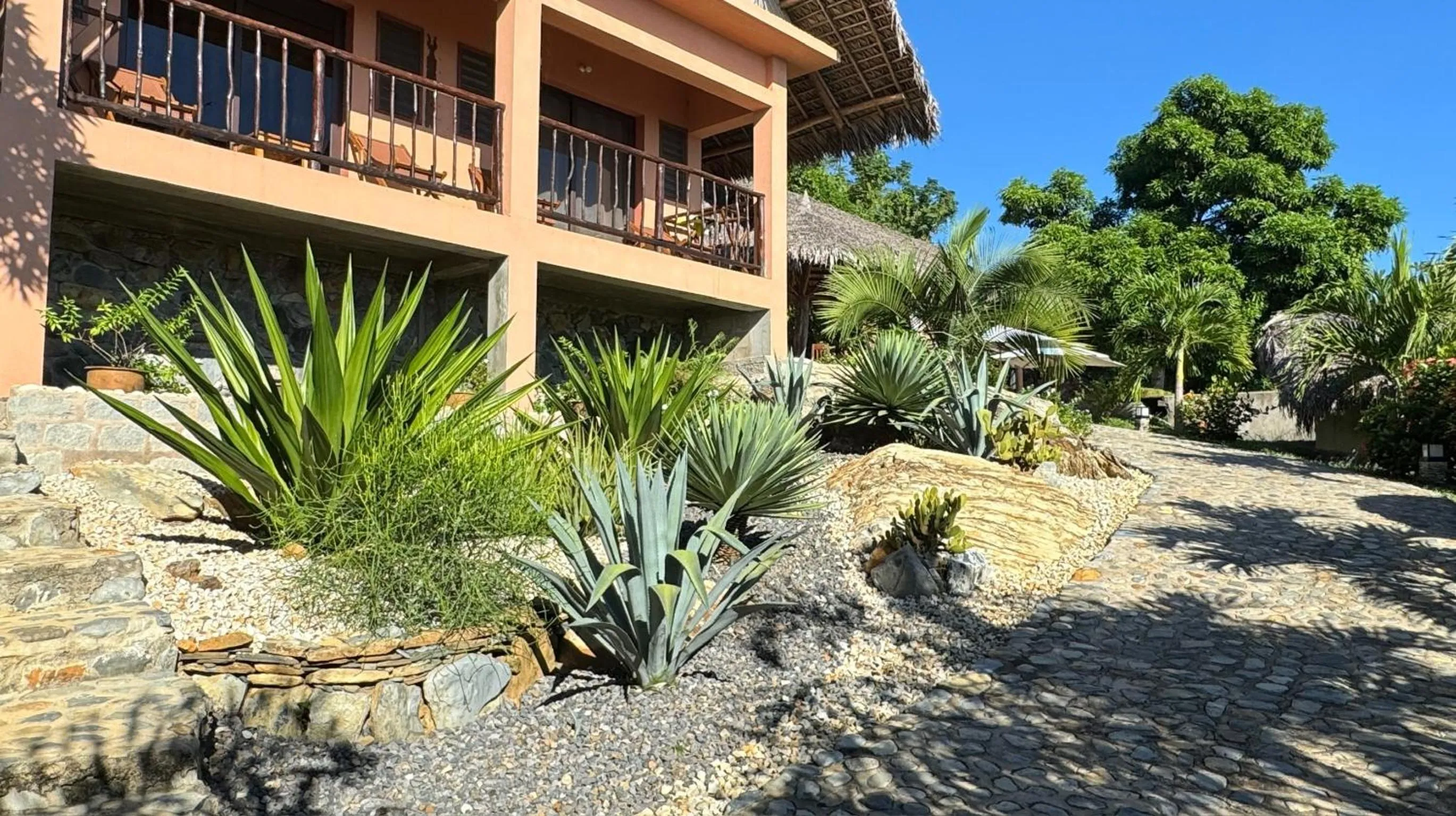 Garden in VERONIKA Resort Nosy Komba