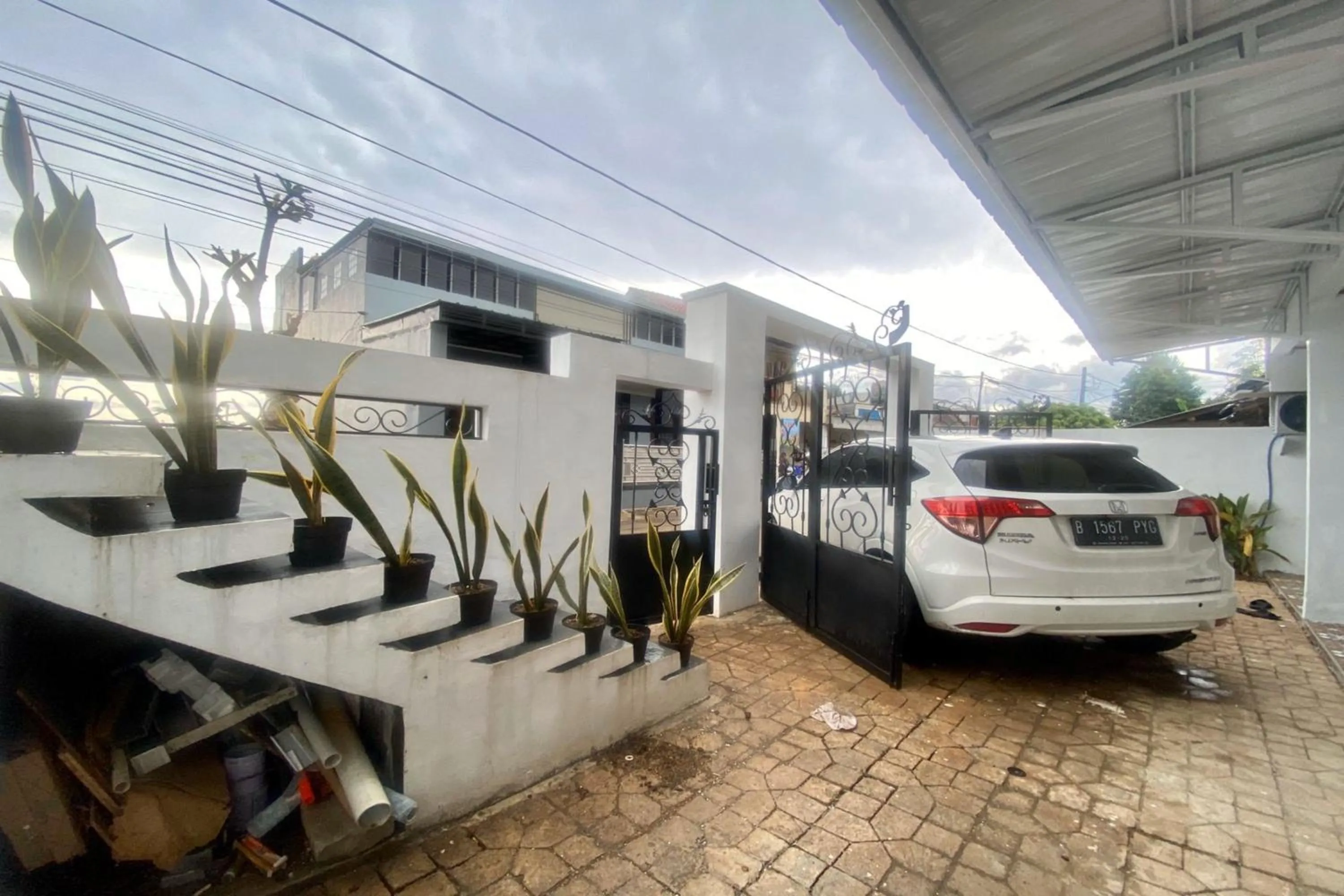 Area and facilities in EXPRESS O 92147 Nia Residence