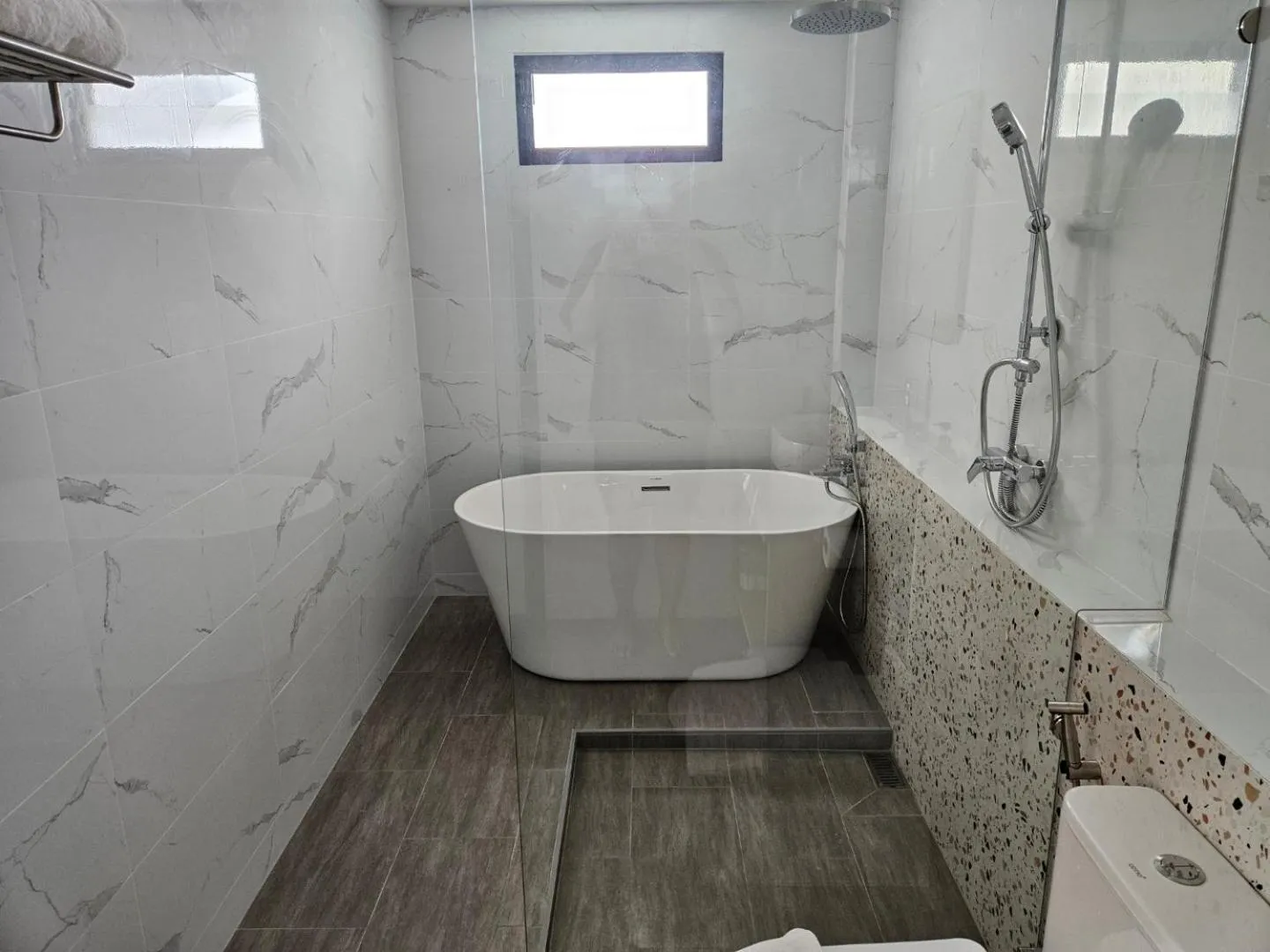 Shower in Karisma Private Villa Pattaya