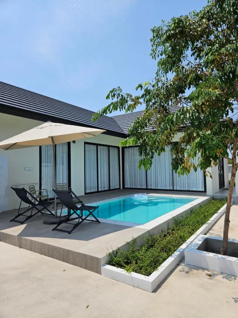 Day in Karisma Private Villa Pattaya