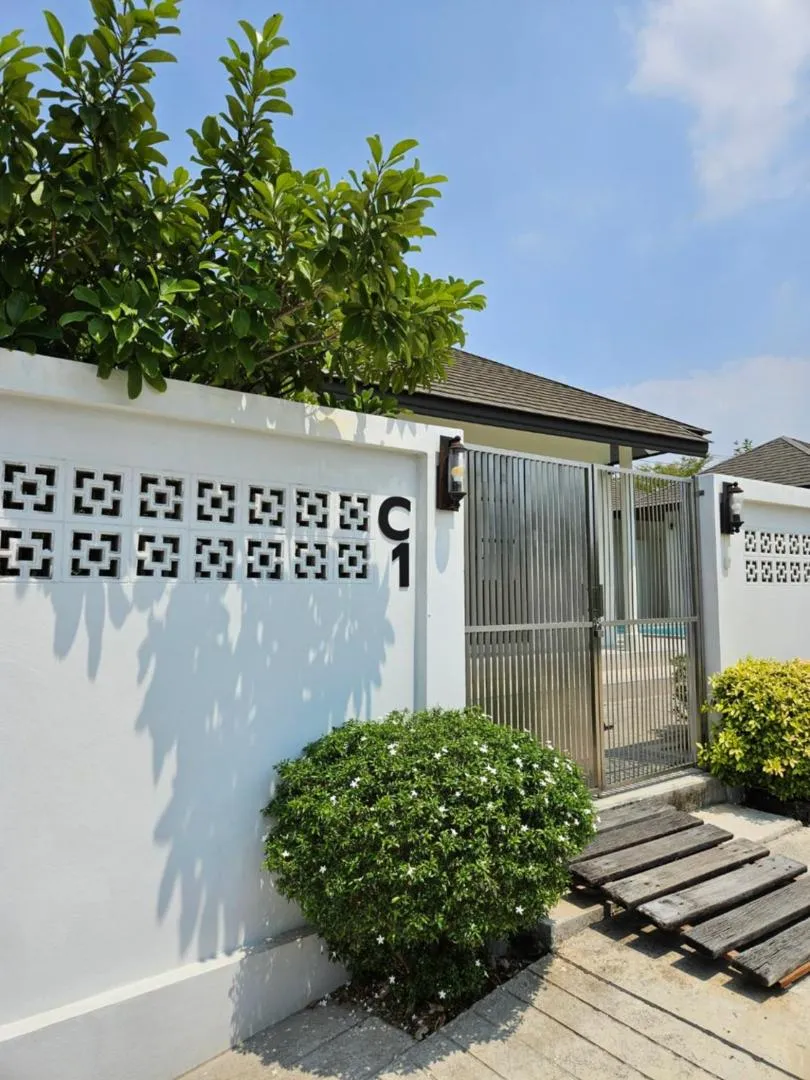 Property building in Karisma Private Villa Pattaya