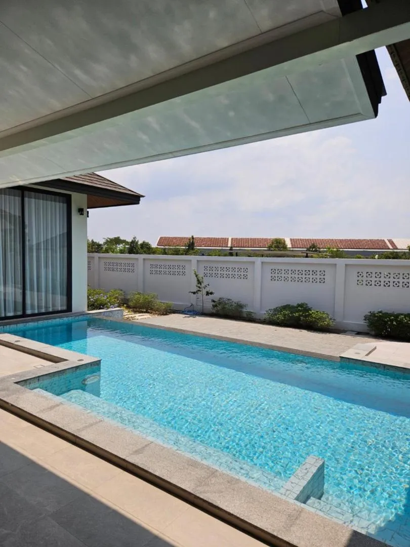 Day in Karisma Private Villa Pattaya