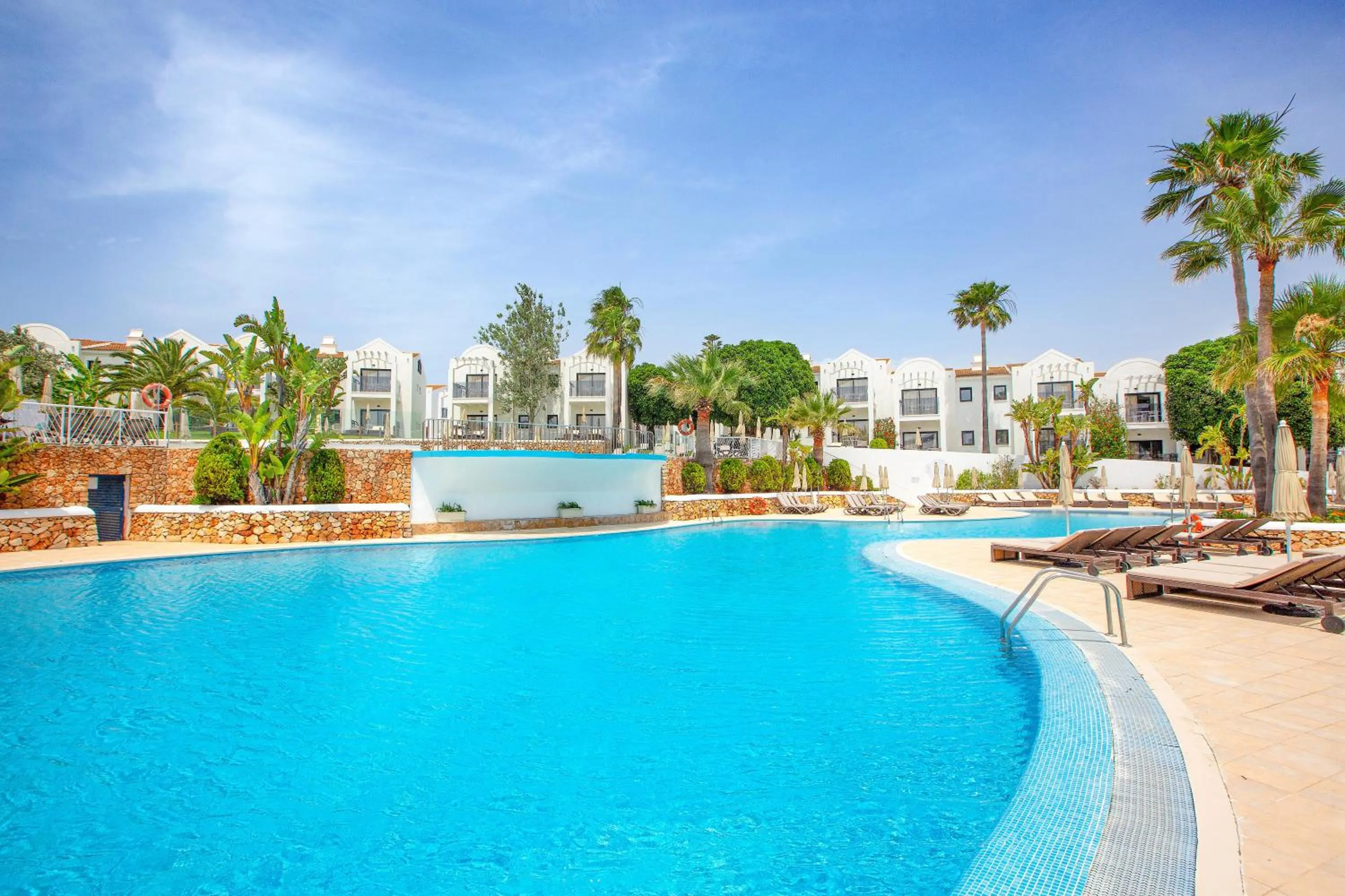 Swimming pool in MarSenses Paradise Club