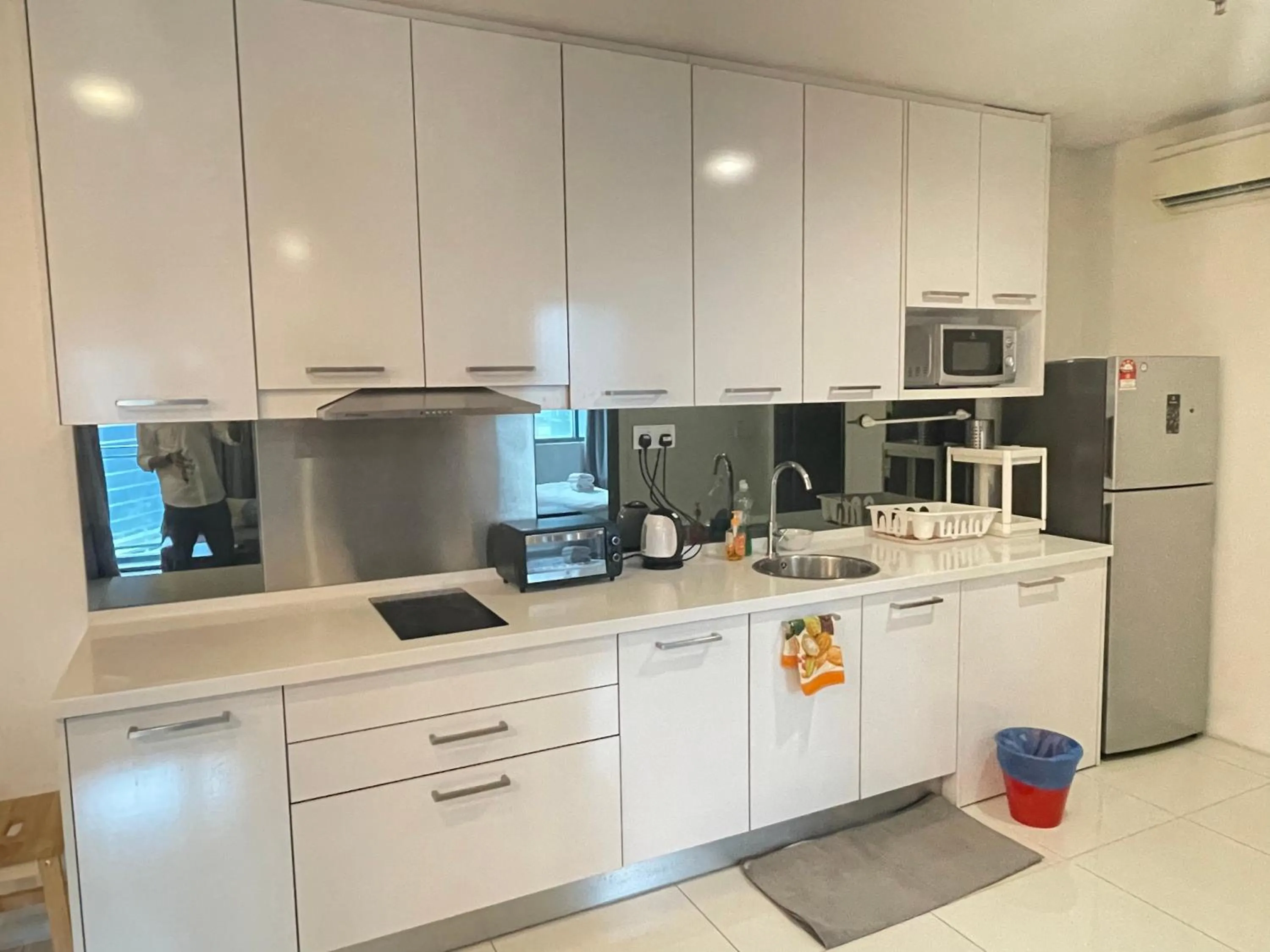 Kitchen or kitchenette in Mercu Summer Suite KLCC by Minshuku