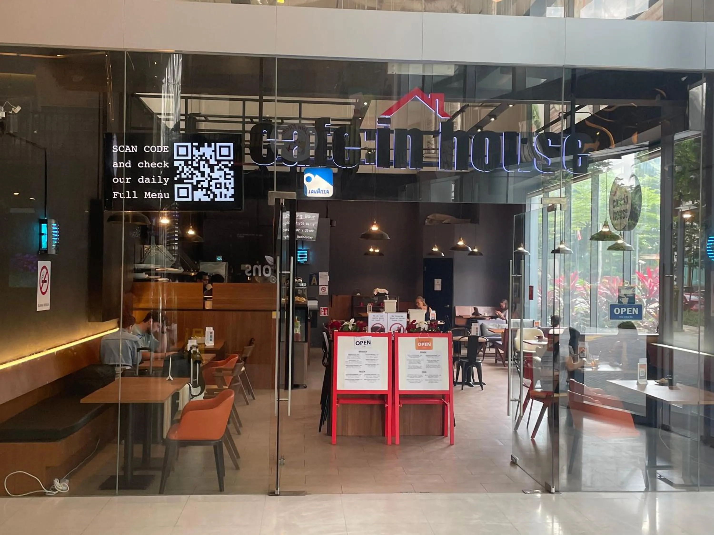 Restaurant/places to eat in Mercu Summer Suite KLCC by Minshuku