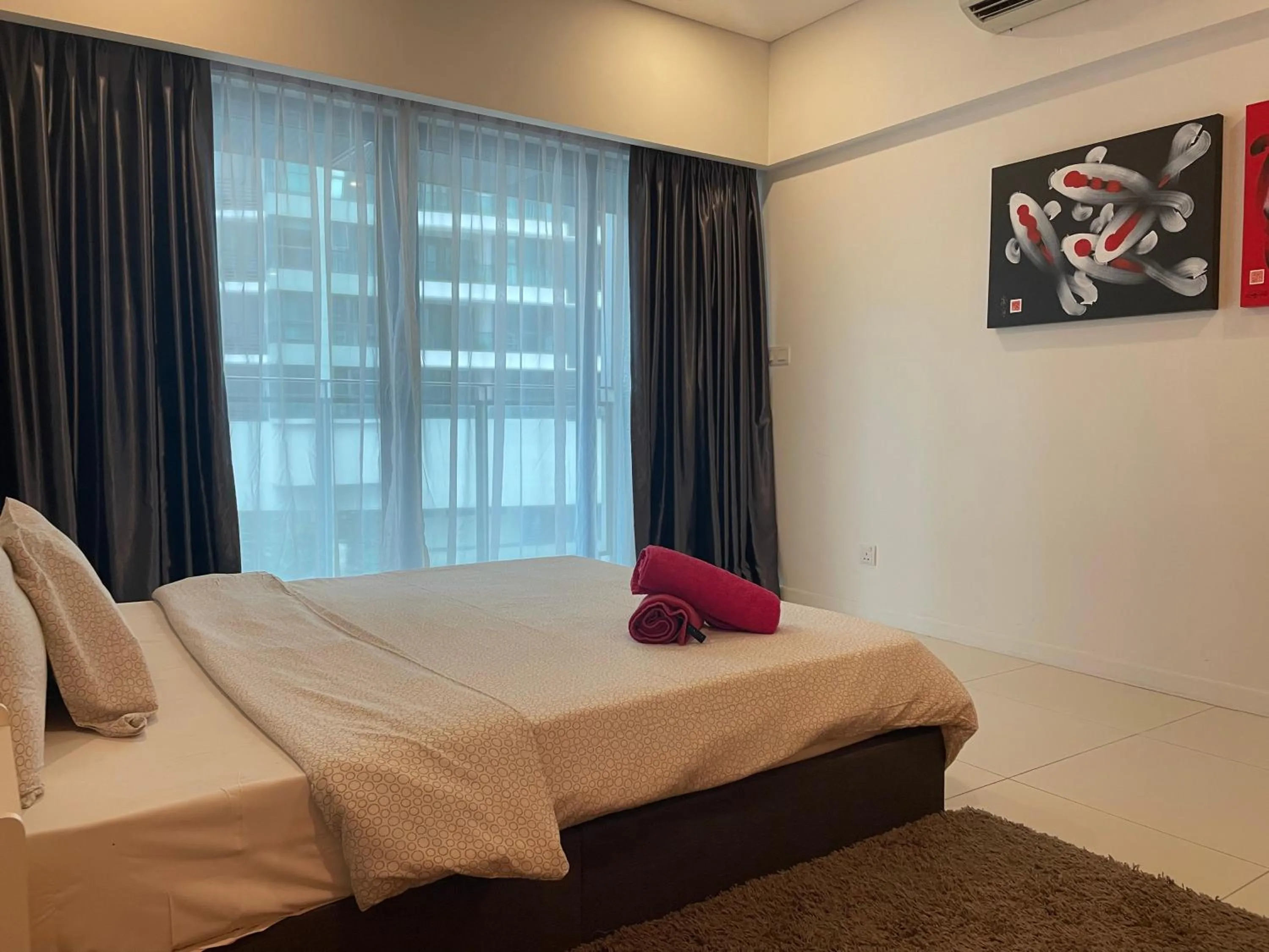 Bed in Mercu Summer Suite KLCC by Minshuku