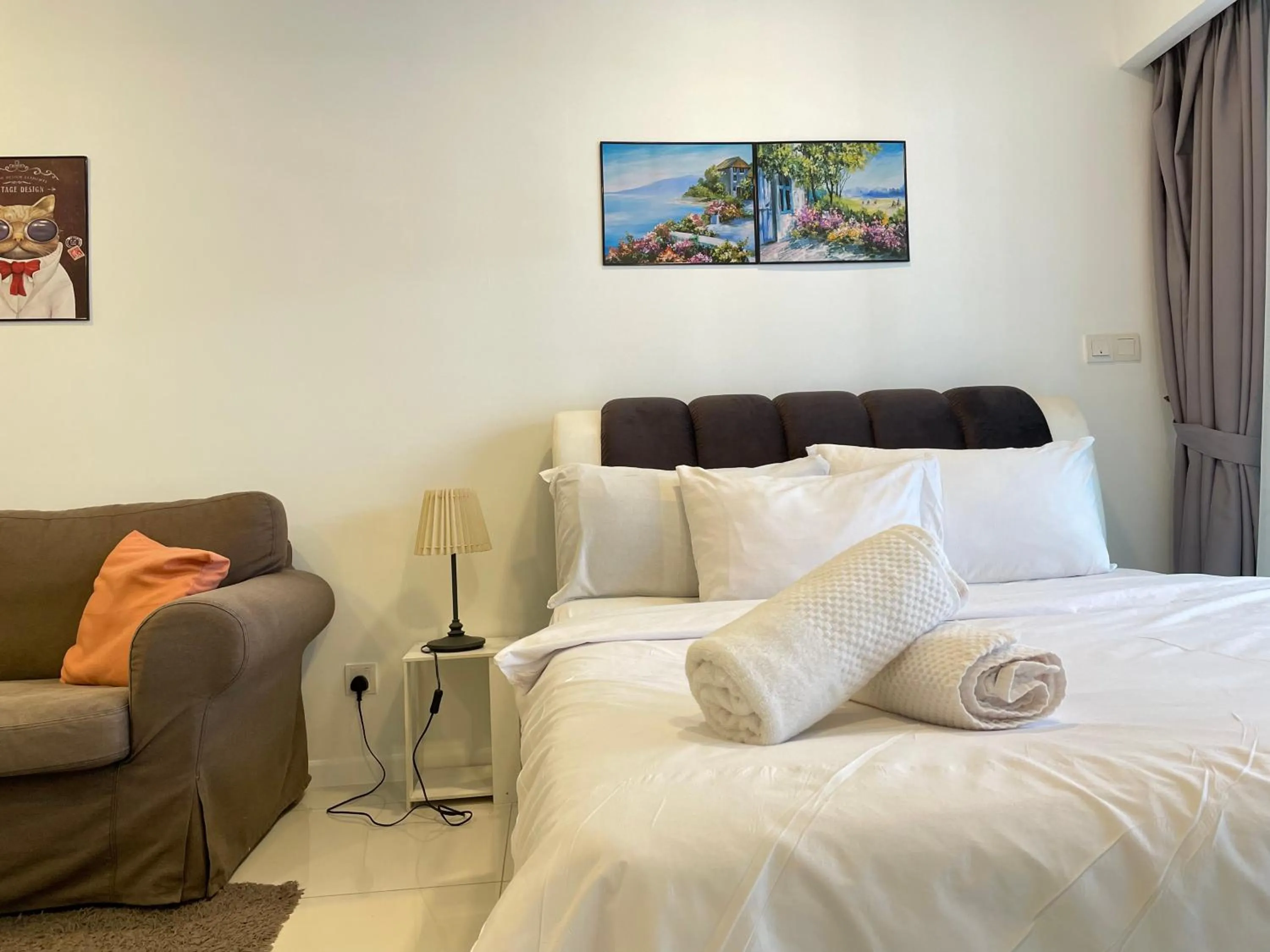 Bed in Mercu Summer Suite KLCC by Minshuku