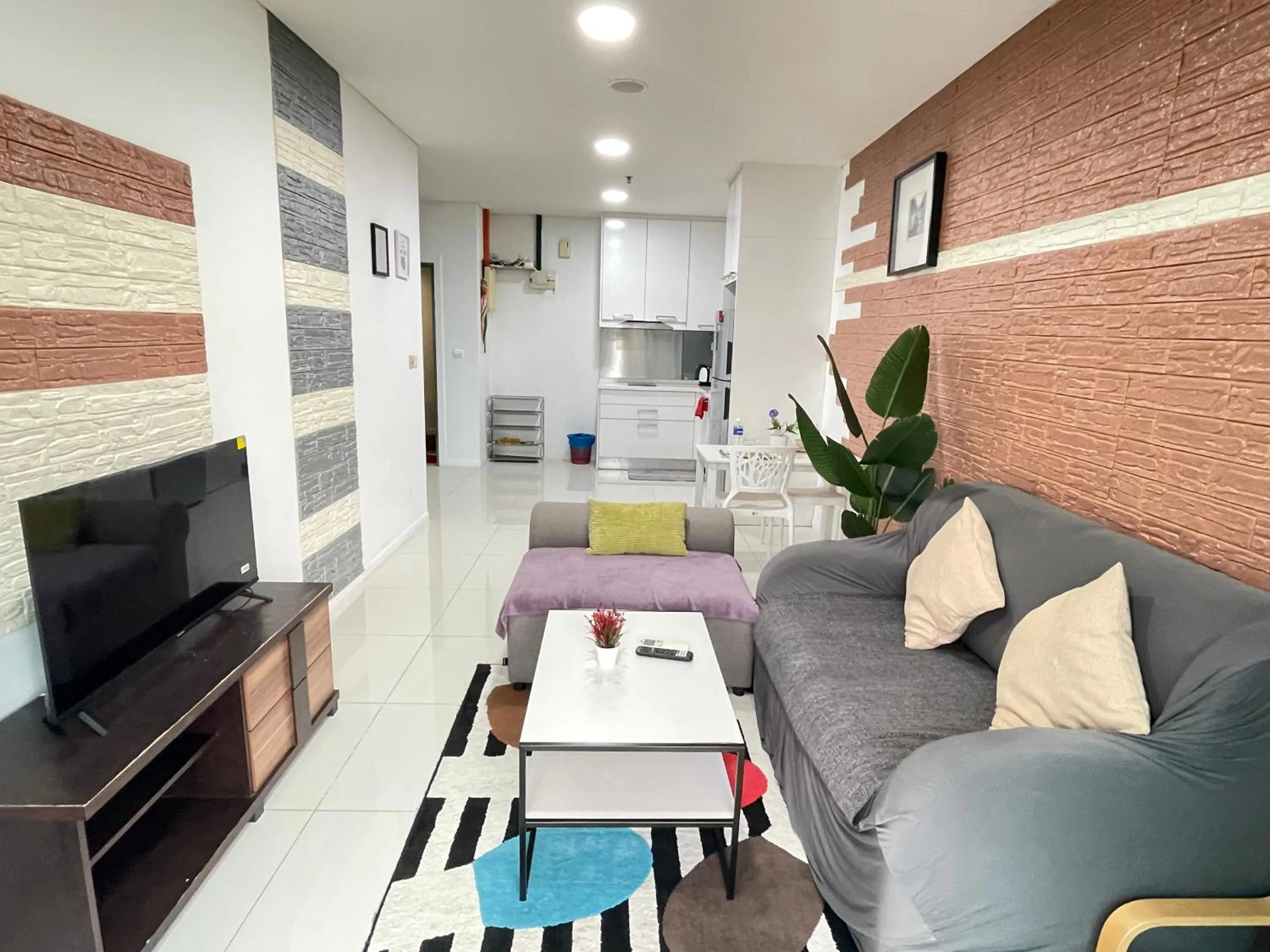 Living room in Mercu Summer Suite KLCC by Minshuku