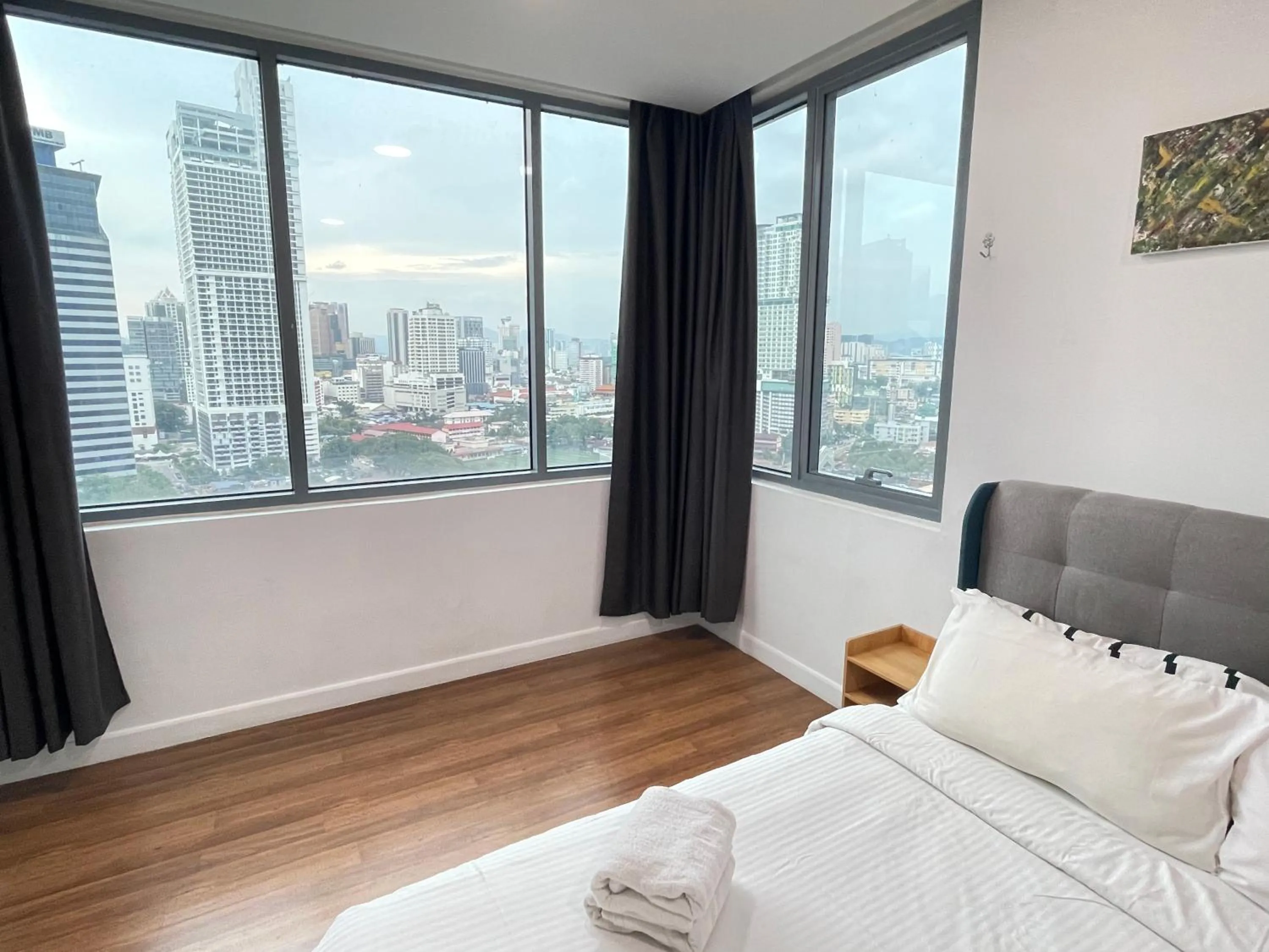 Bed in Mercu Summer Suite KLCC by Minshuku