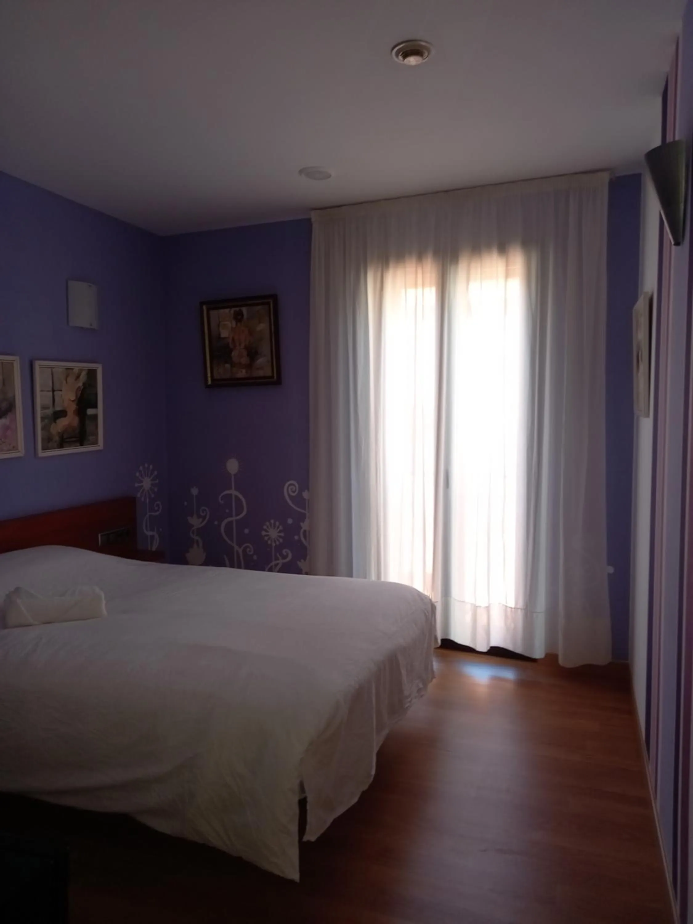 Bed in Hotel Plaza Inn