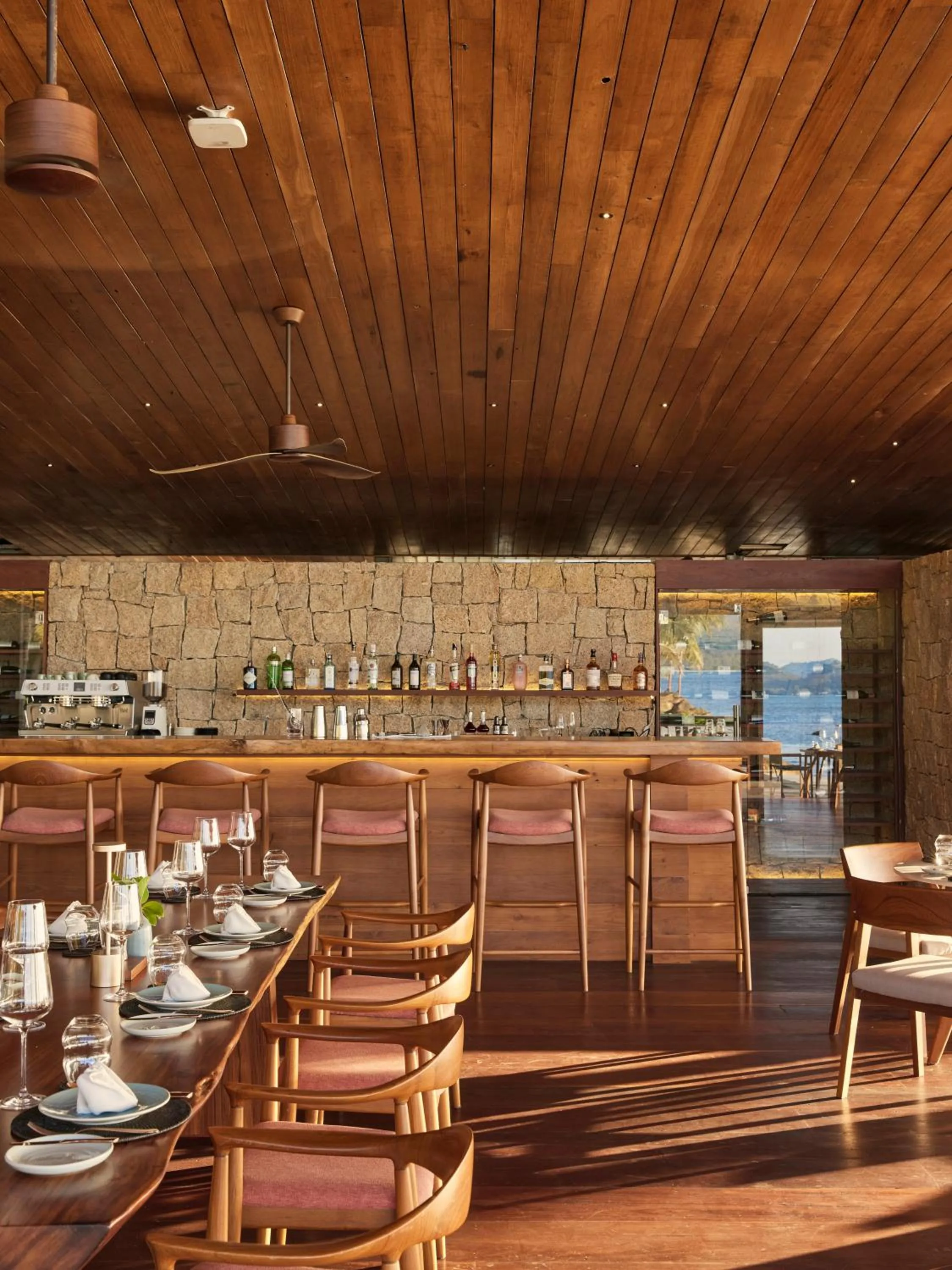 Restaurant/places to eat in The Retreat Koh Chang, an SLH Hotel