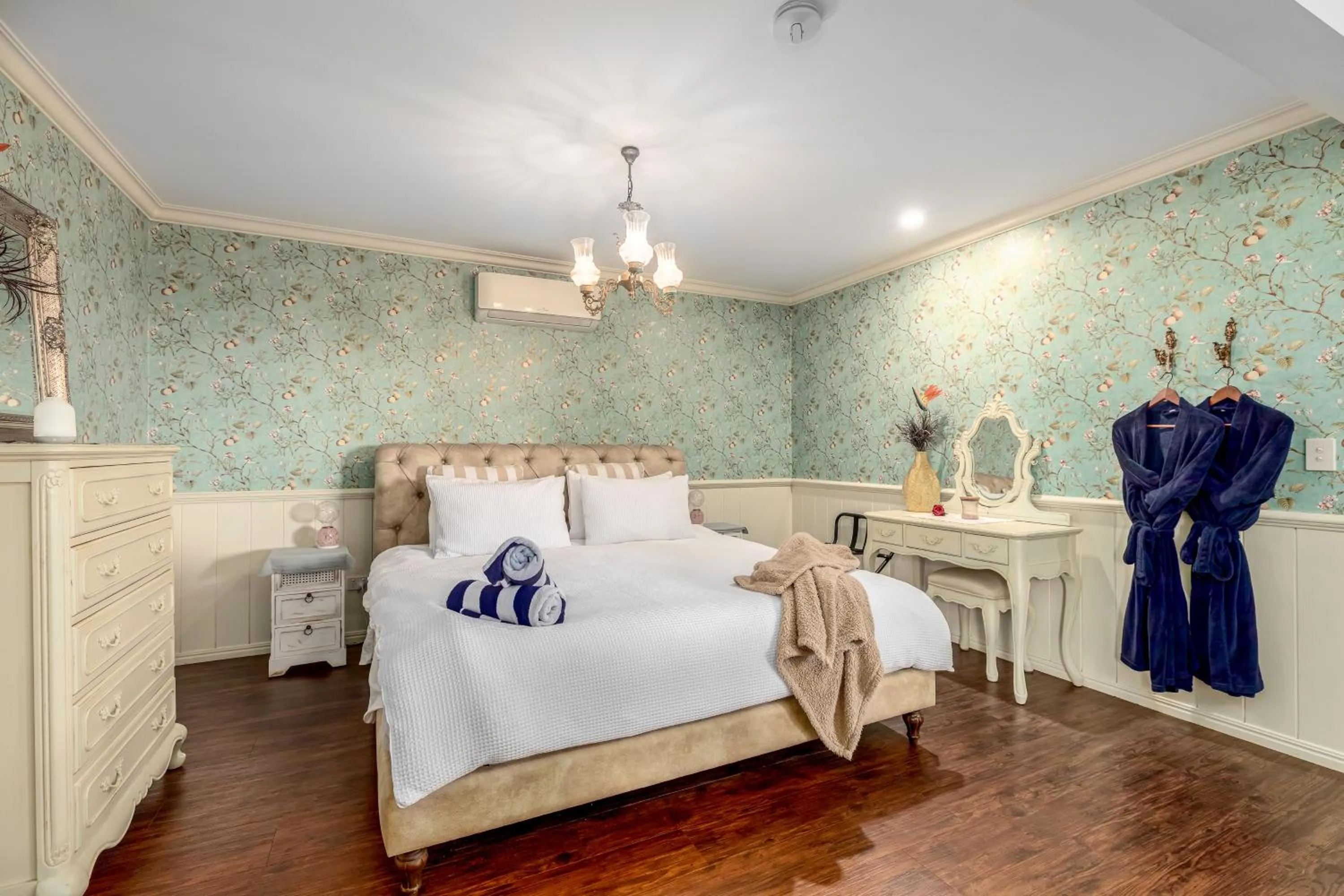 House of Mahalo Accommodation