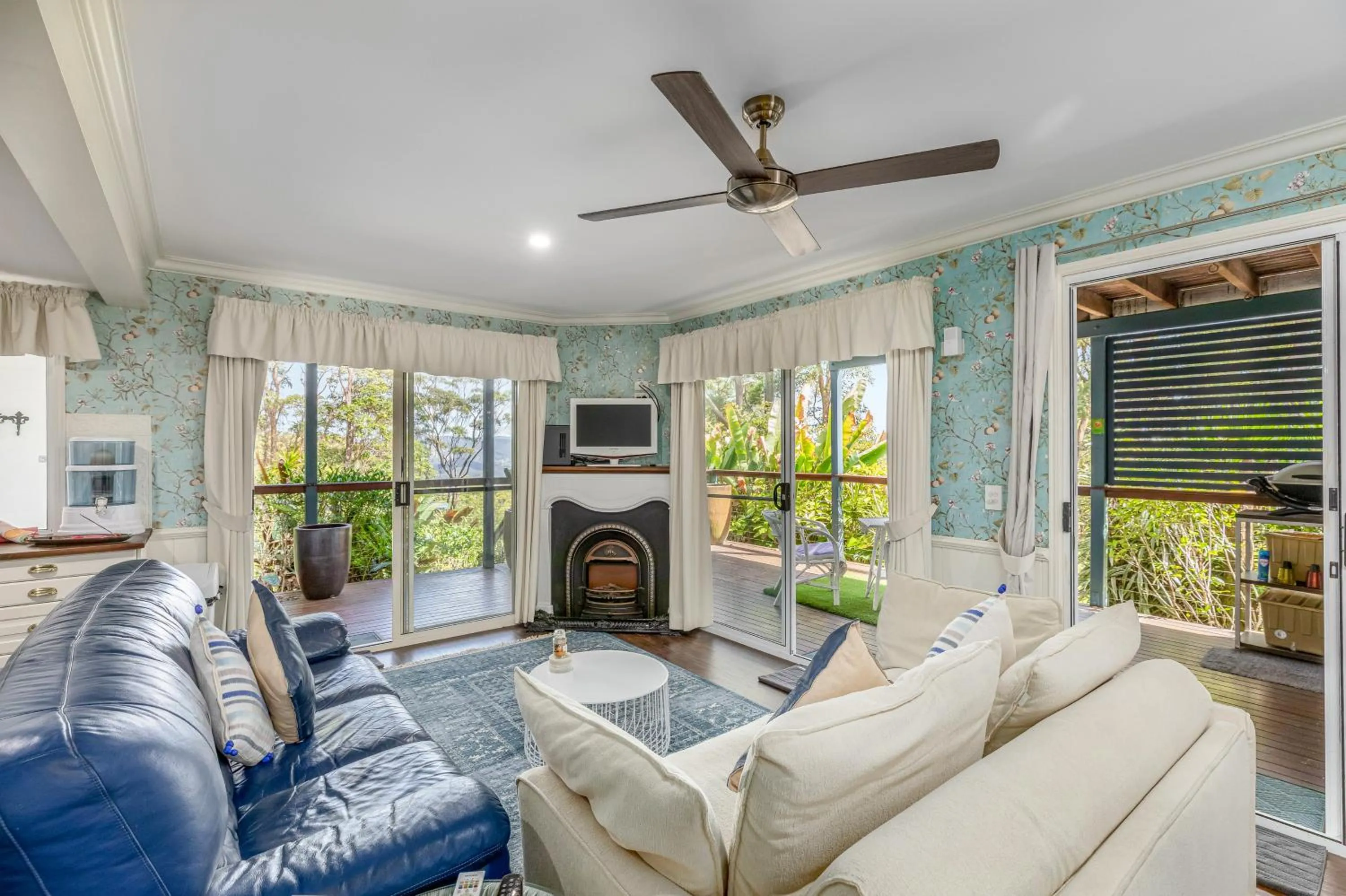 House of Mahalo Accommodation