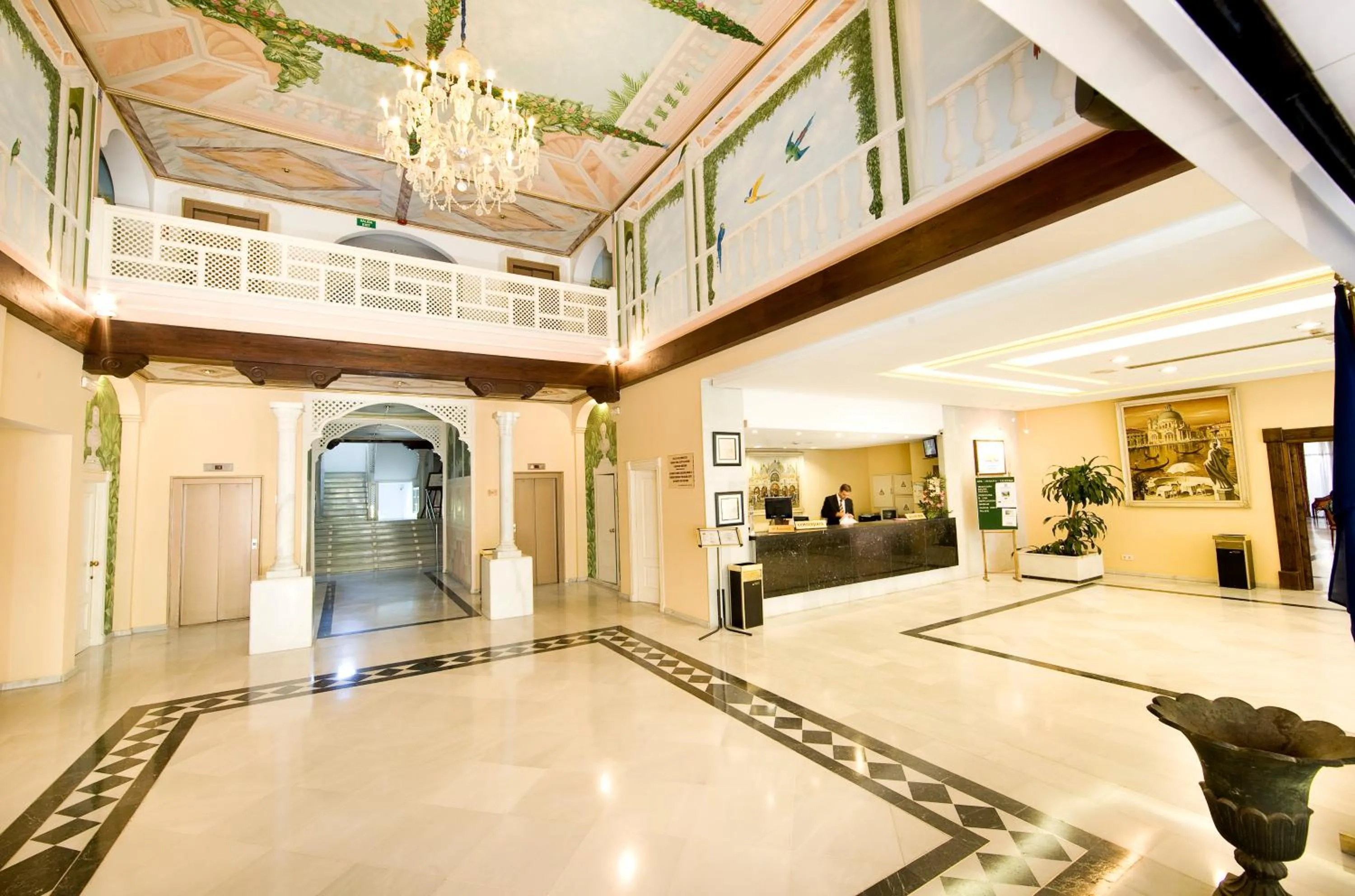 Lobby or reception in Aparthotel Monarque Sultán