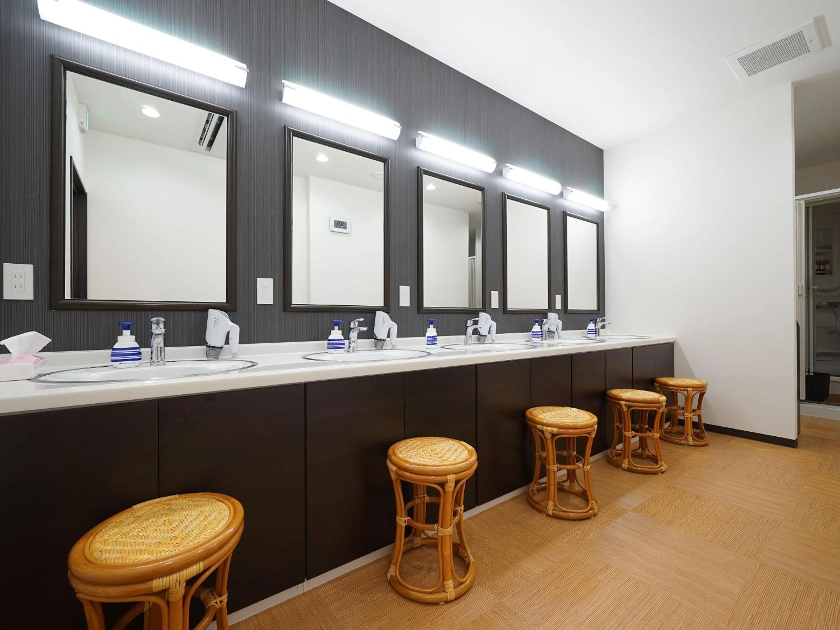 Shower in WELLCABIN TENJIN - Male Only