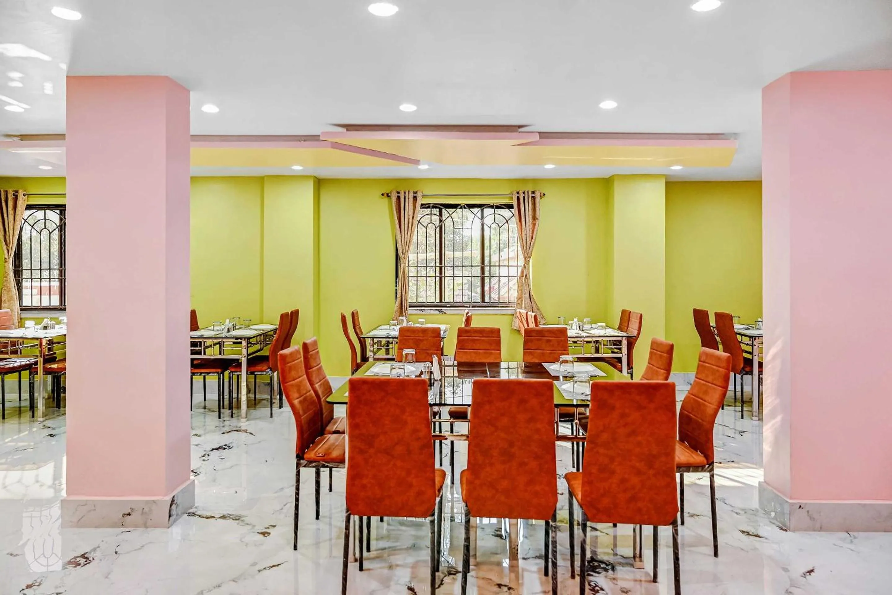 Lobby or reception in Hotel O Mahal