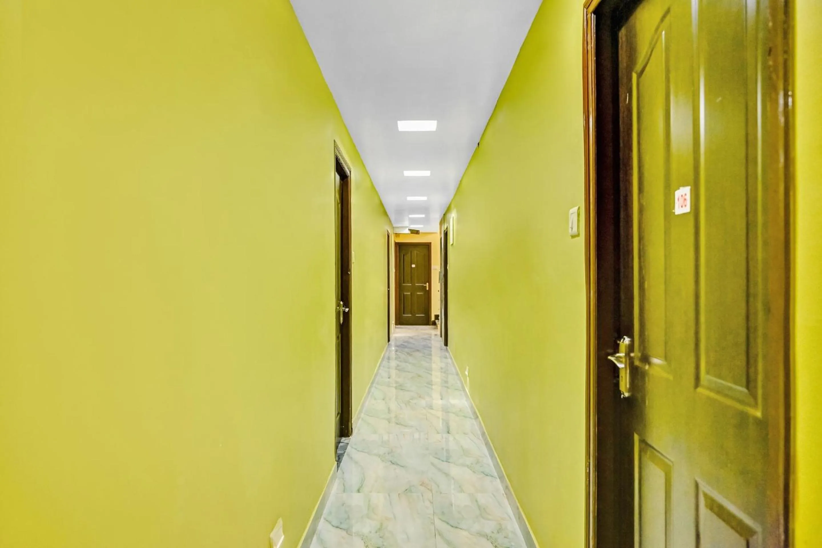 Lobby or reception in Hotel O Mahal