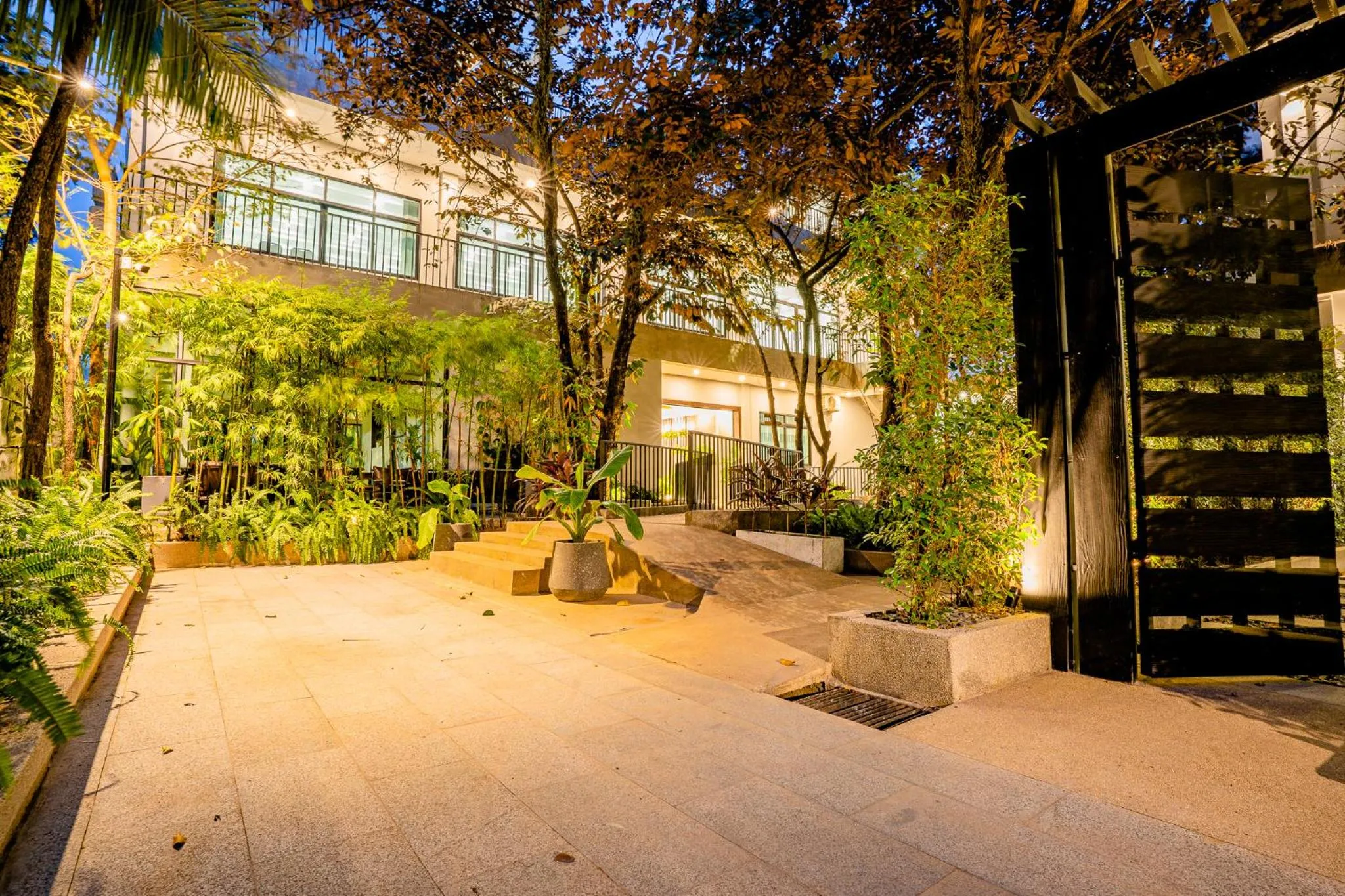 Natural landscape in Rainforest Hotel by NSUN