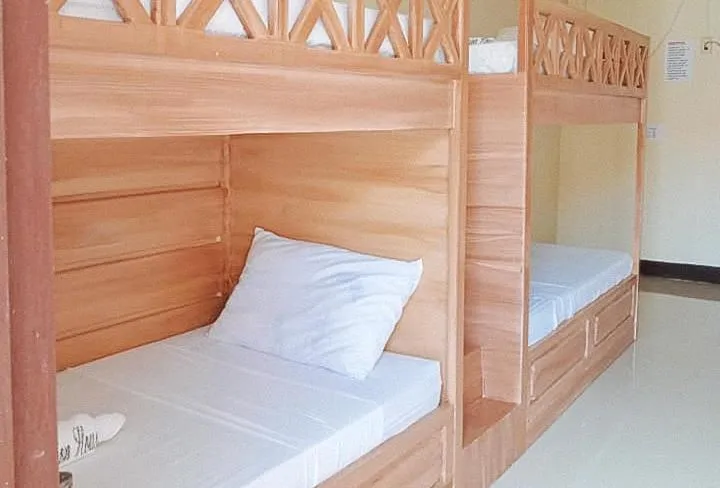 Bed in RedDoorz @ Sundance Mountain Resort Tampilisan