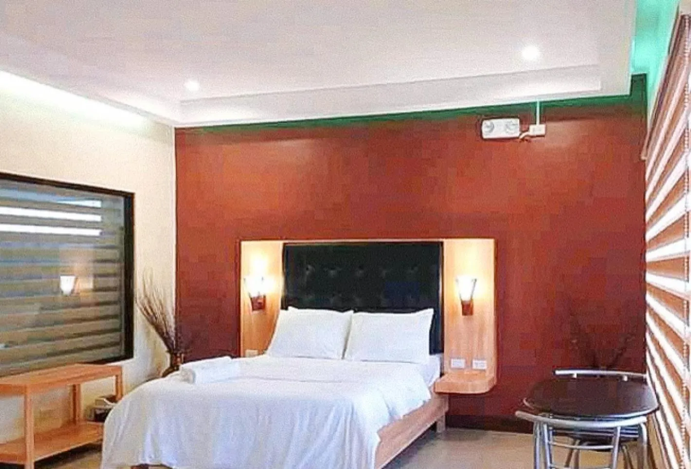 Bed in RedDoorz @ Sundance Mountain Resort Tampilisan