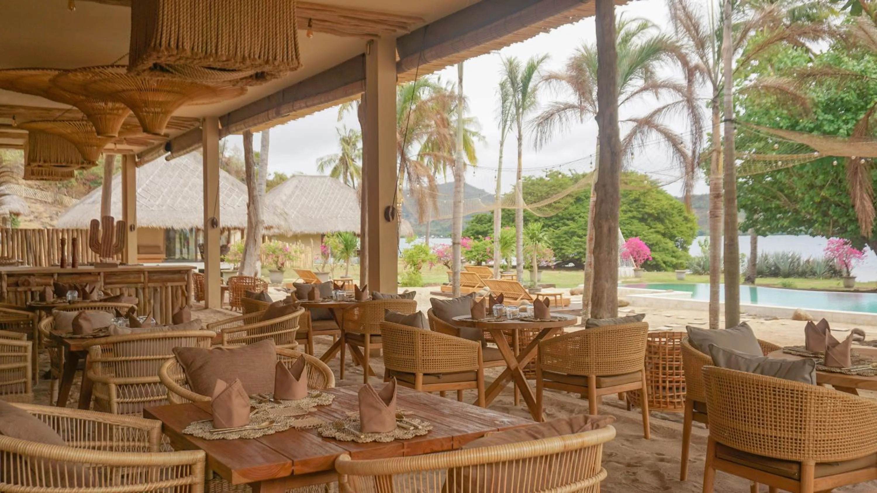 Restaurant/places to eat in Bleu MATHIS Gili Asahan