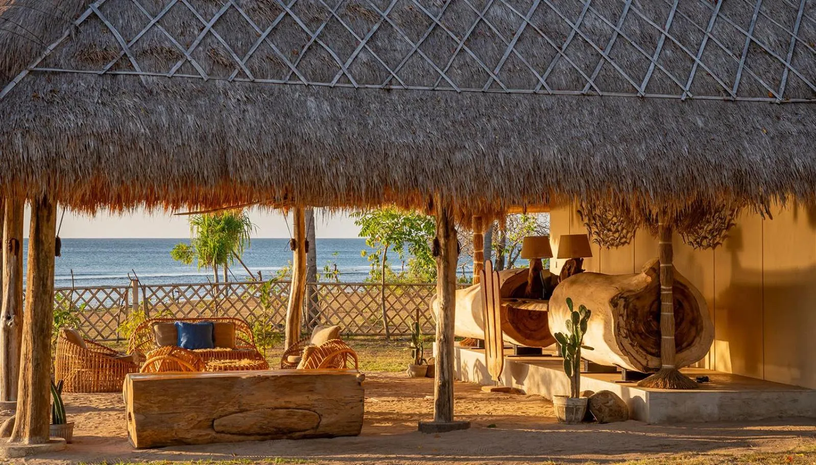 Lobby or reception in Bleu MATHIS Gili Asahan
