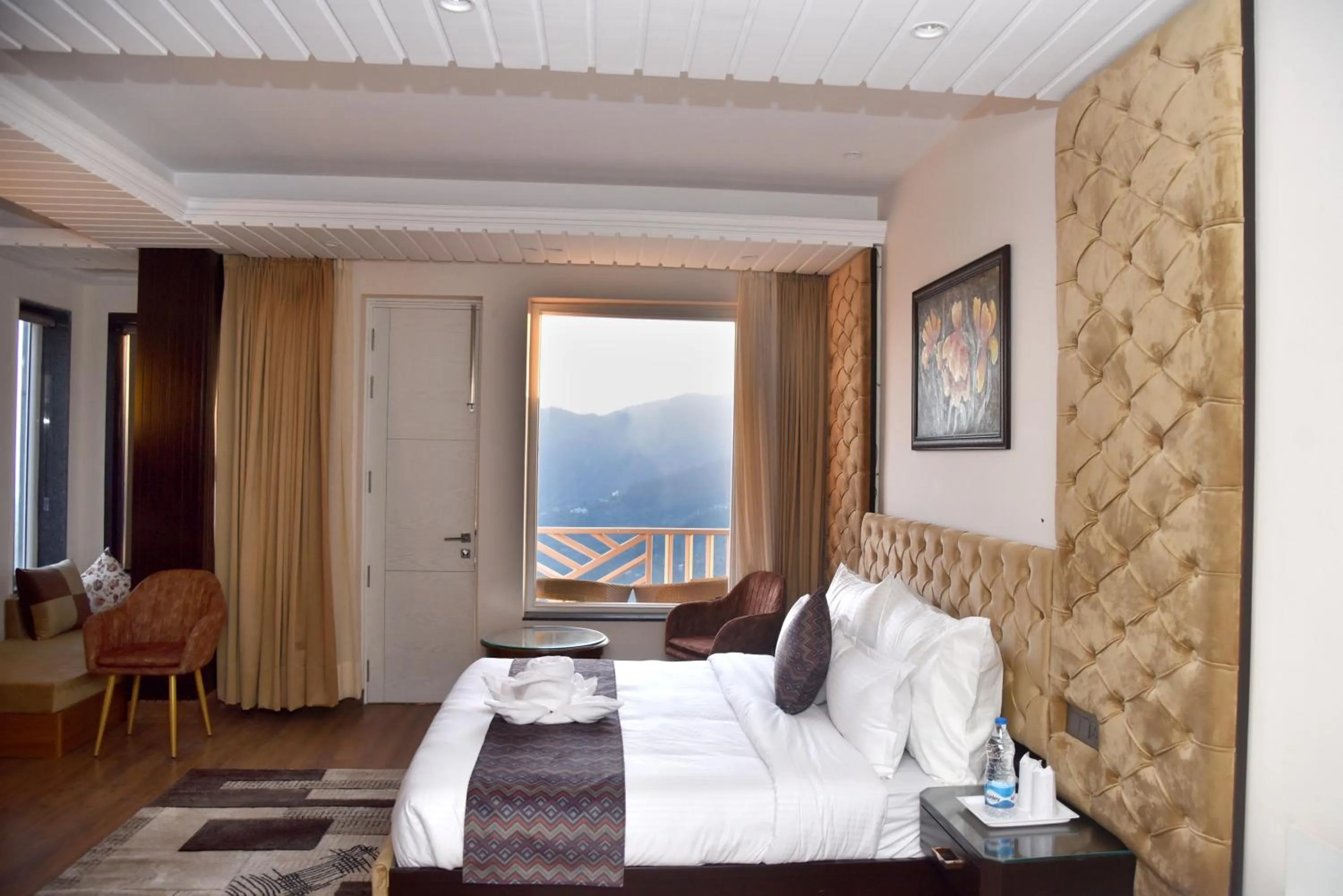 View (from property/room), Bed in AnantVilas Shimla Hills