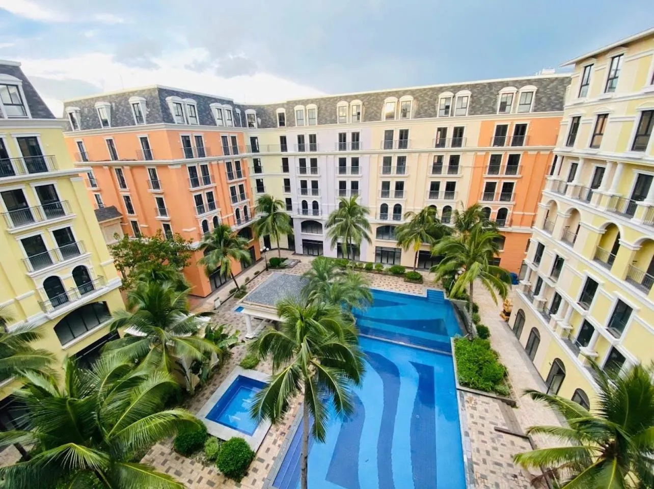 Pool view in Vu Gia Hotel Phu Quoc