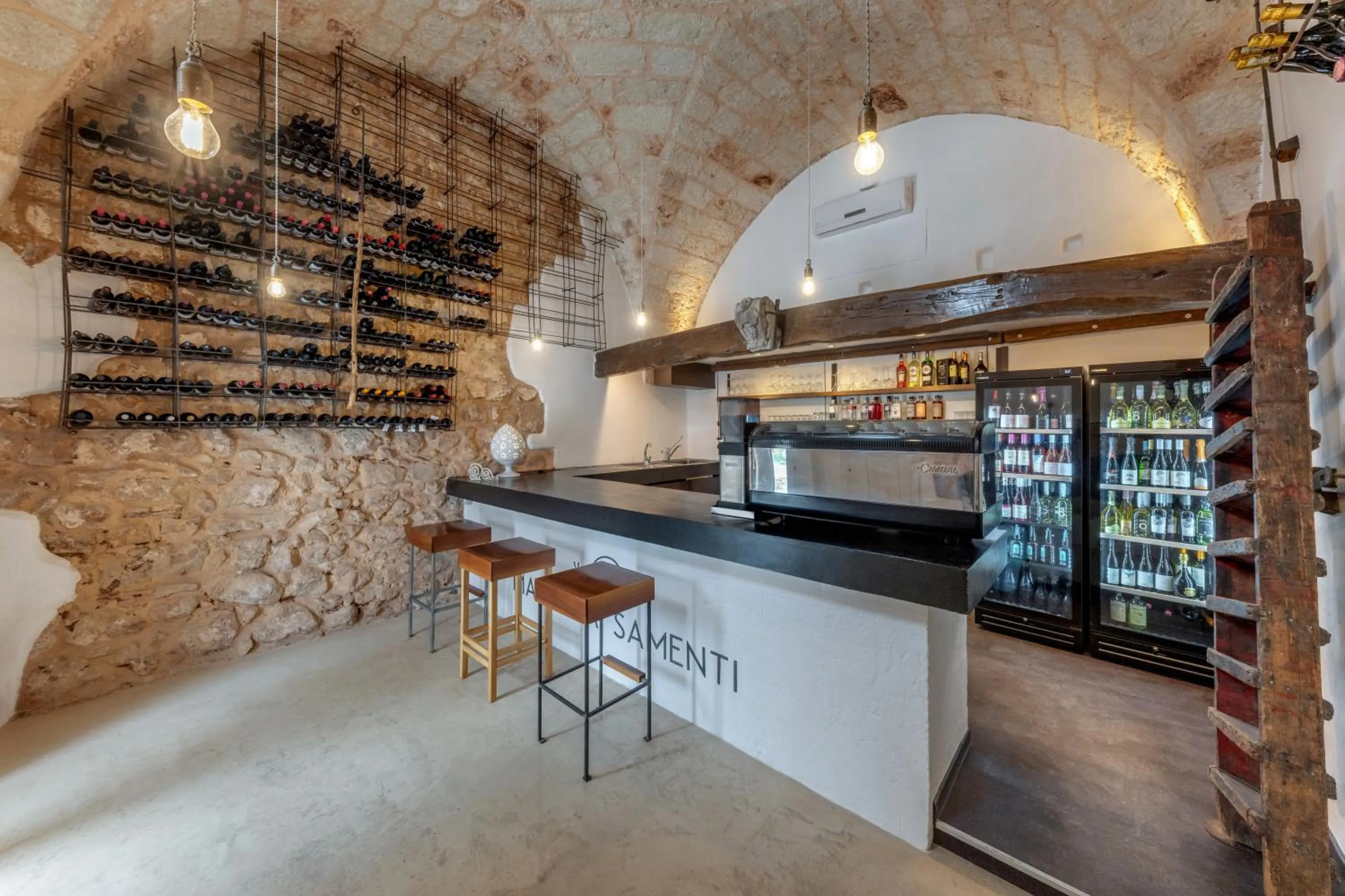 Lounge or bar in Masseria Samenti