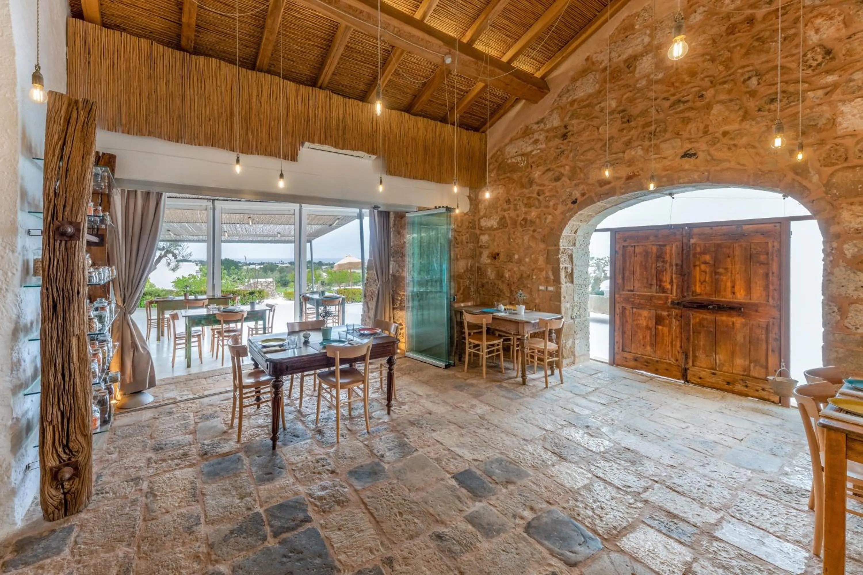 Restaurant/places to eat in Masseria Samenti