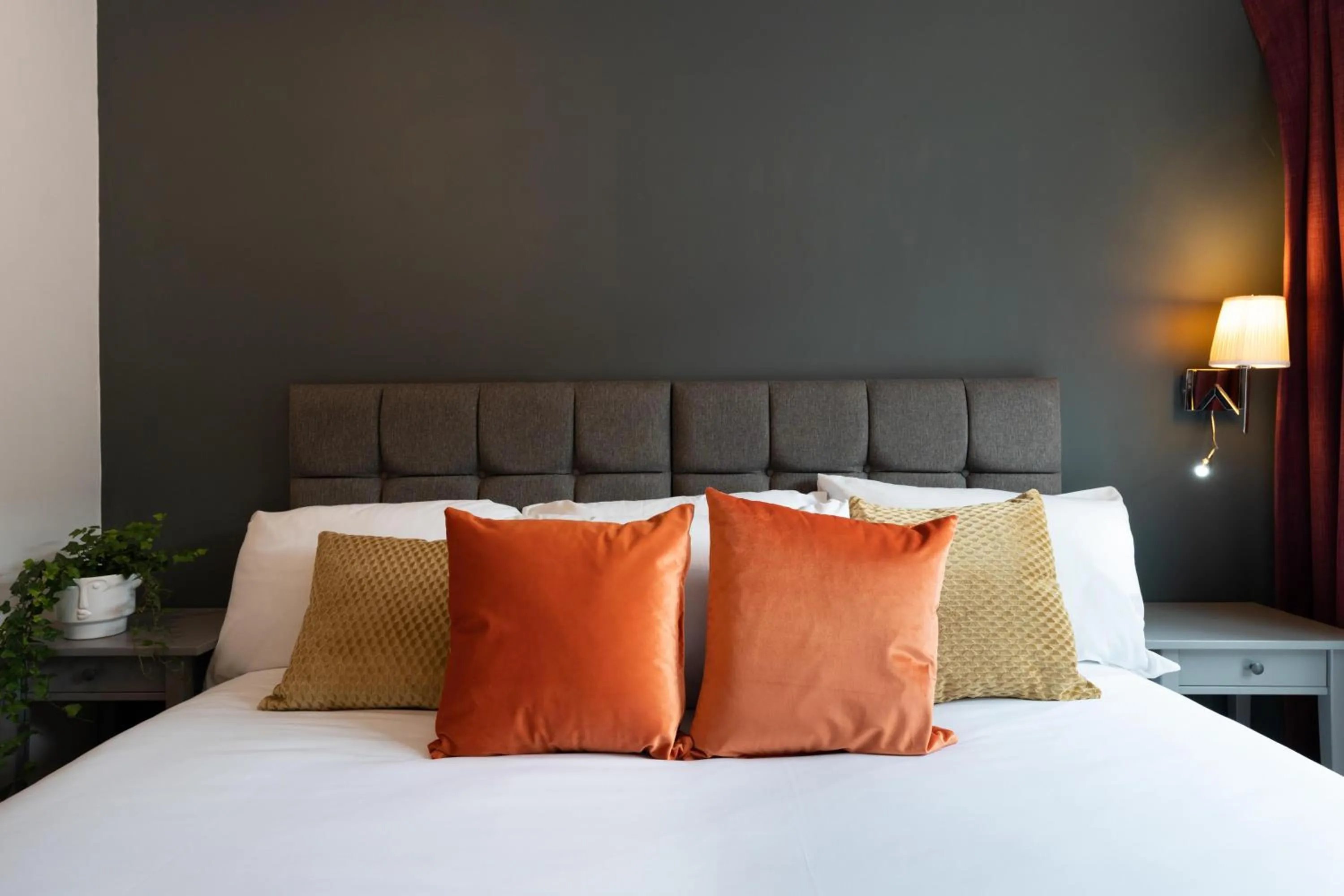 Bed in High Street Town House