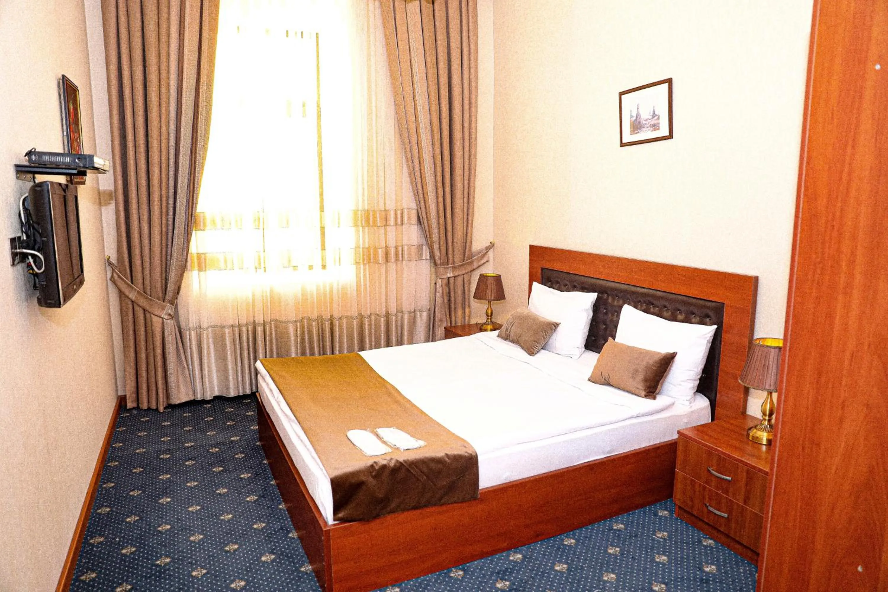Bed in Port Hotel Baku