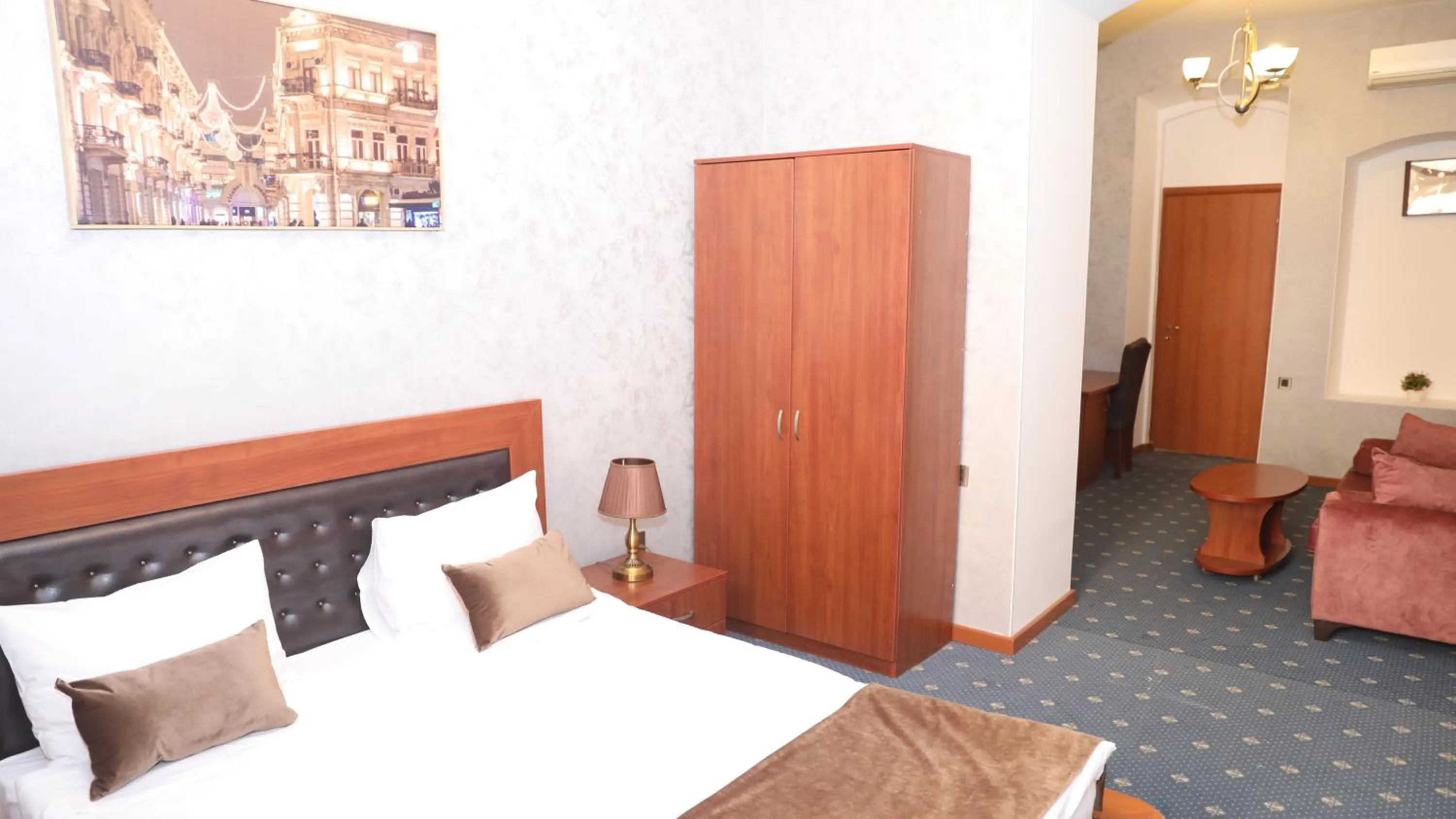 Bed in Port Hotel Baku