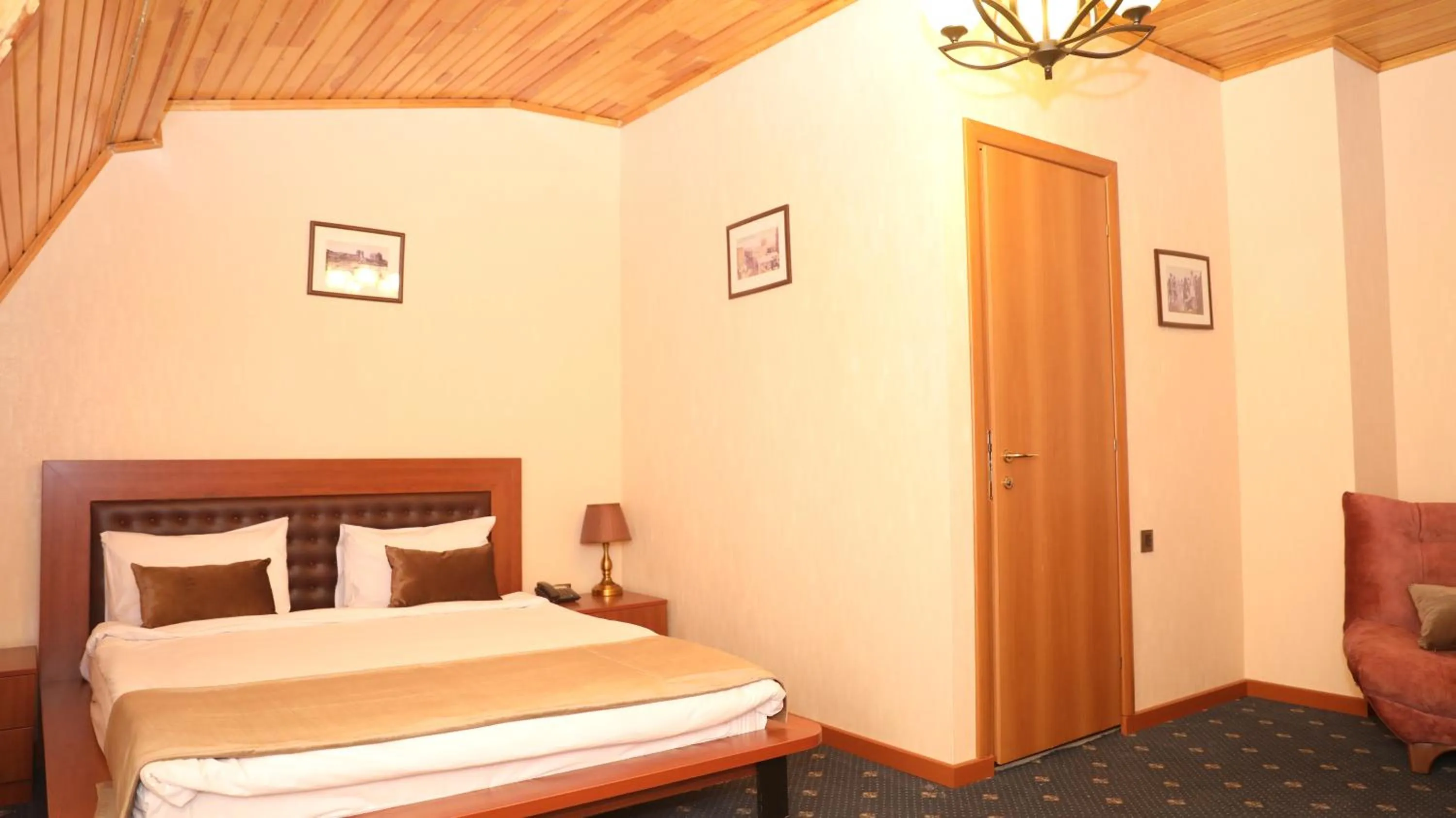 Photo of the whole room, Bed in Port Hotel Baku