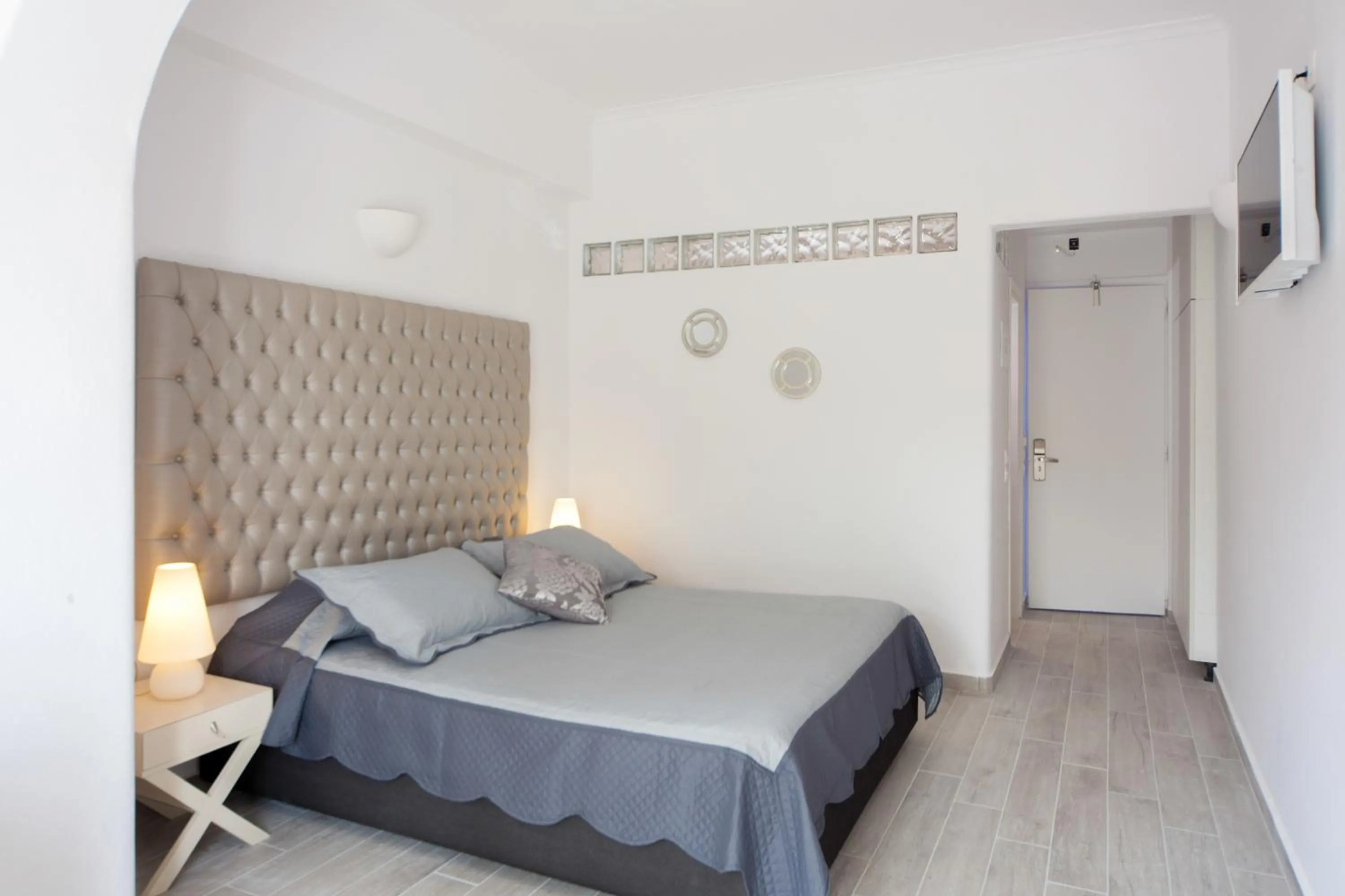 Bed in Daedalus Hotel