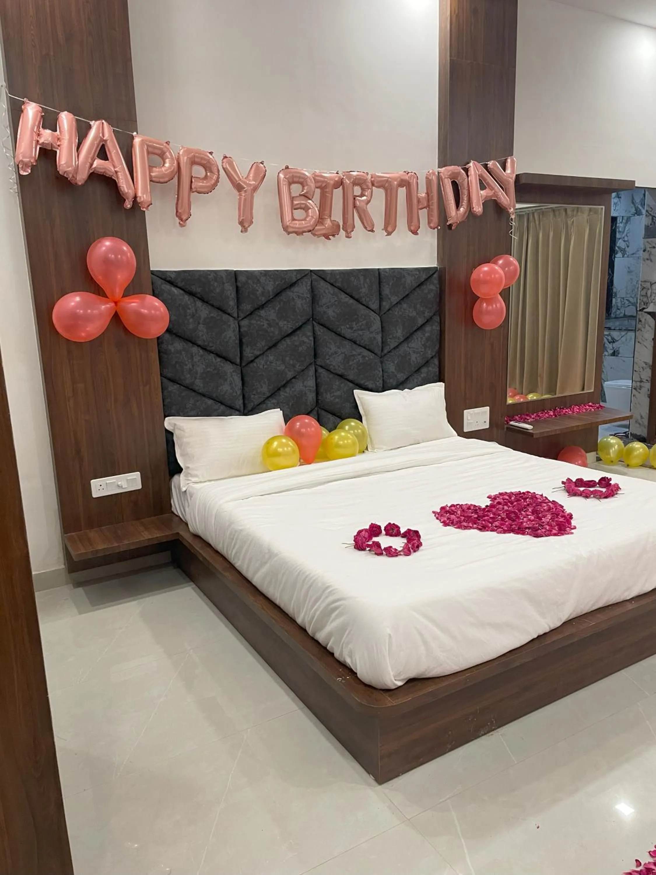 Bed in The Ratan Resort & Retreat