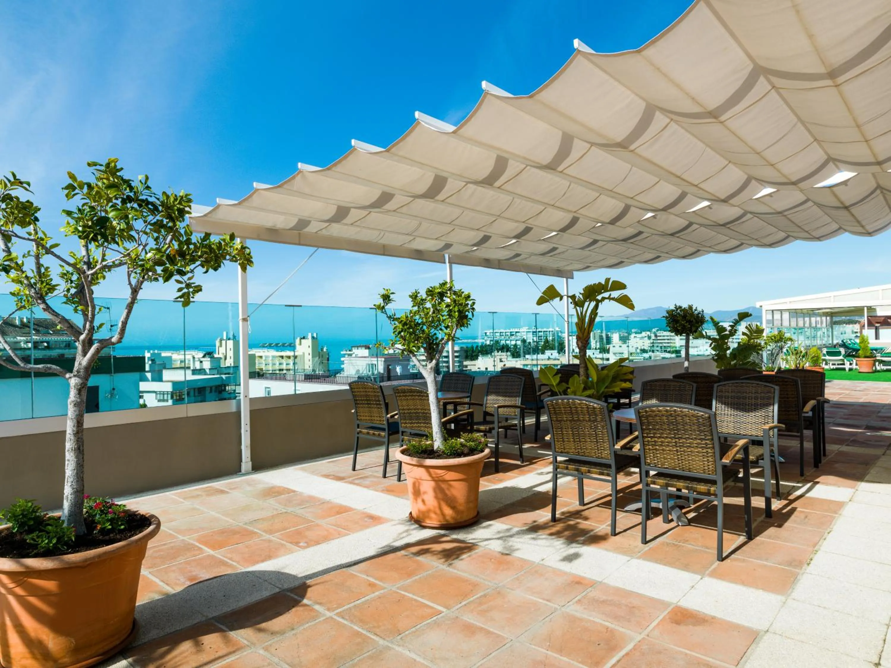 Area and facilities in Hotel Monarque El Rodeo