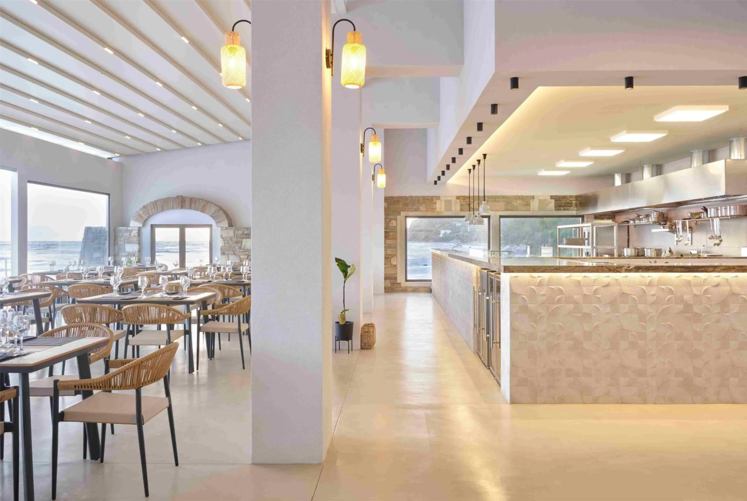 Restaurant/places to eat in Wyndham Loutraki Poseidon Resort