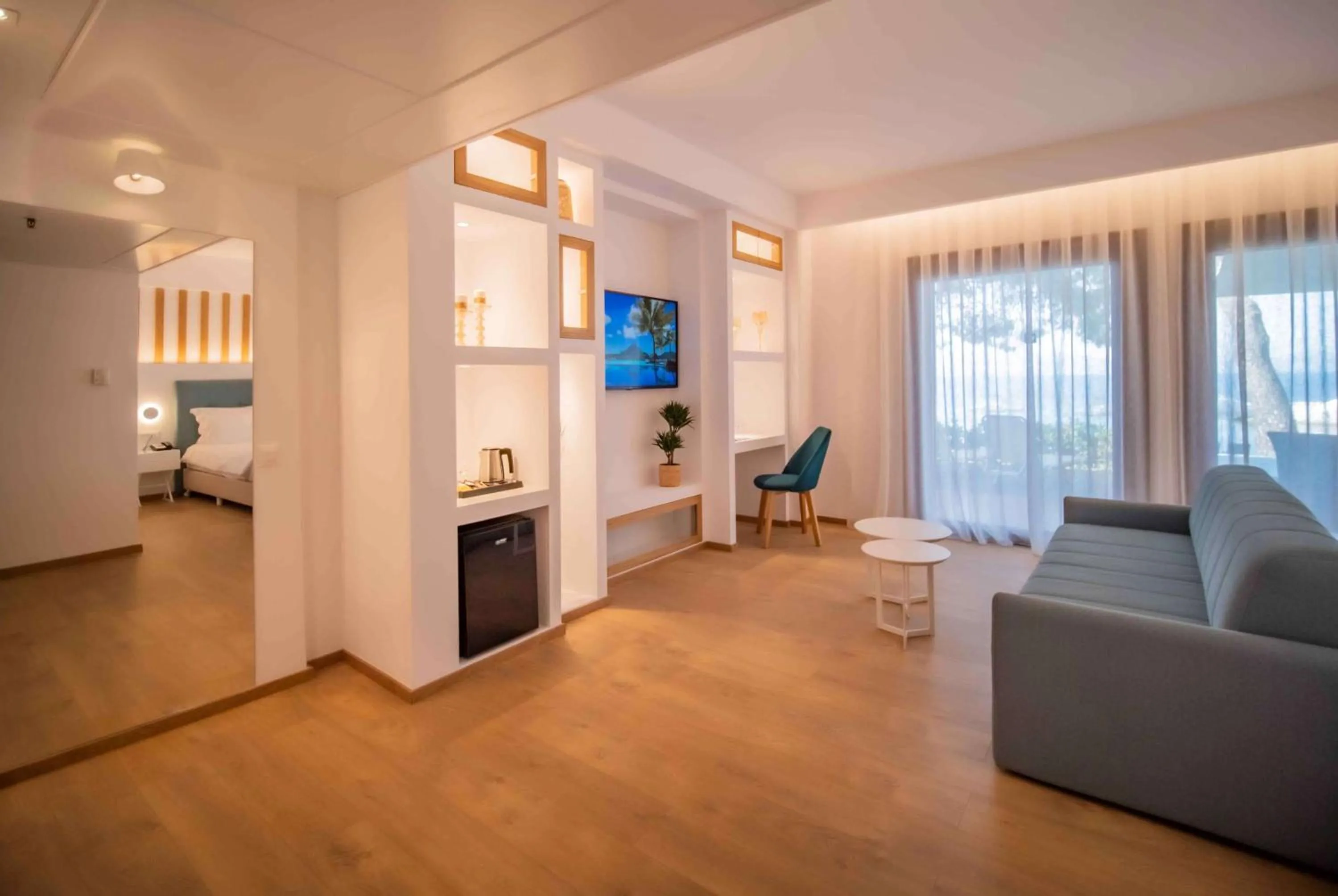 Living room in Wyndham Loutraki Poseidon Resort