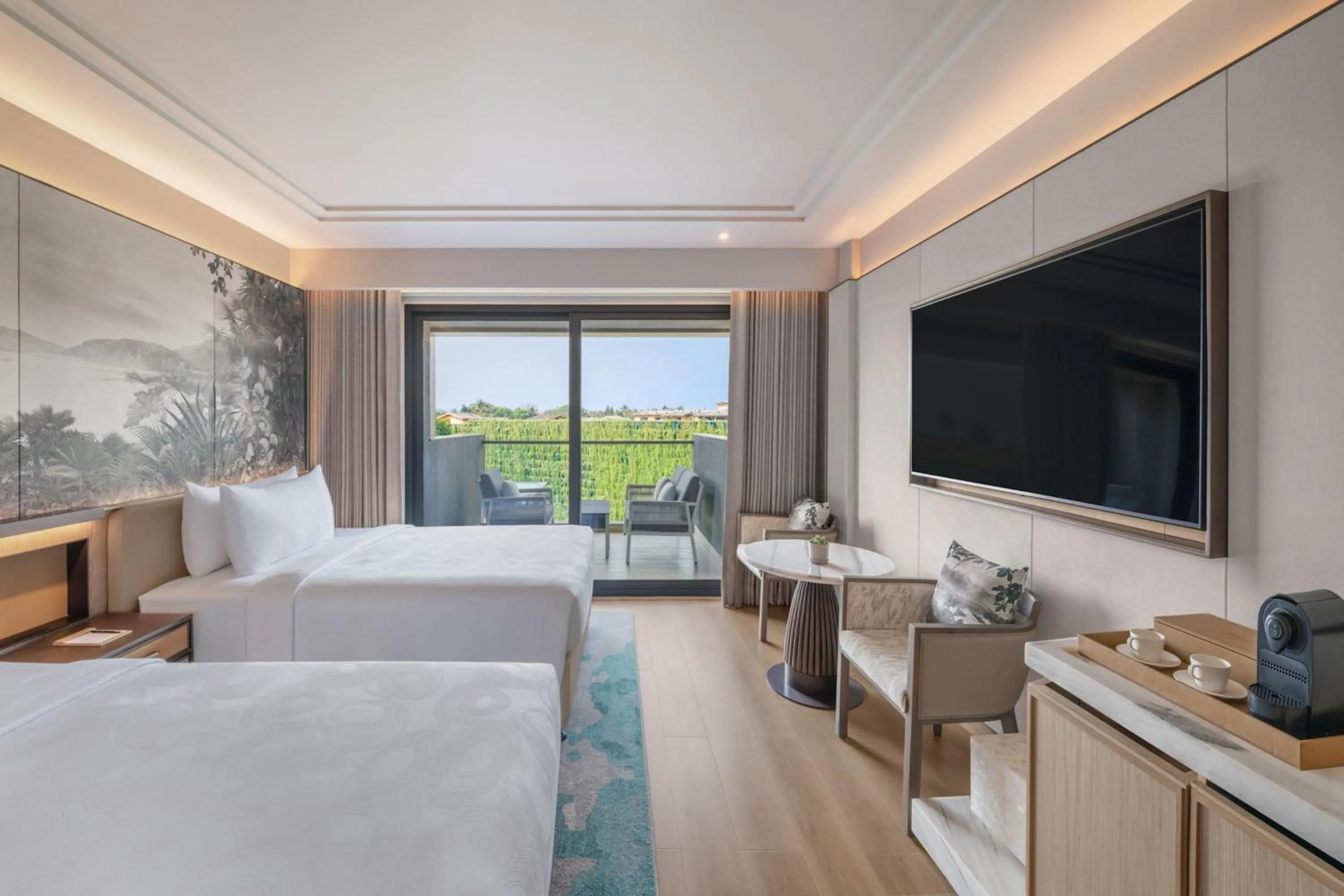 Restaurant/places to eat, Bed in JW Marriott Goa