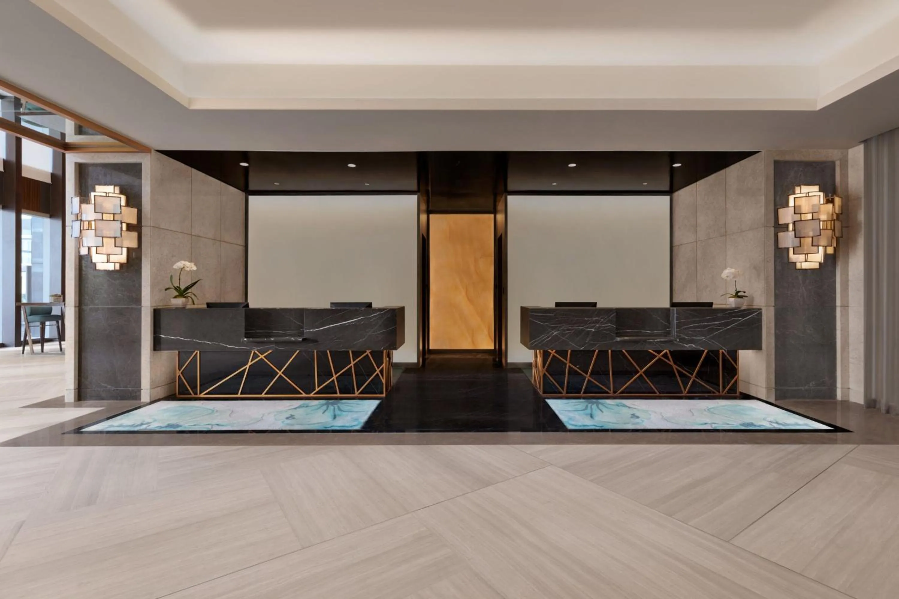 Lobby or reception in The Westin Manila