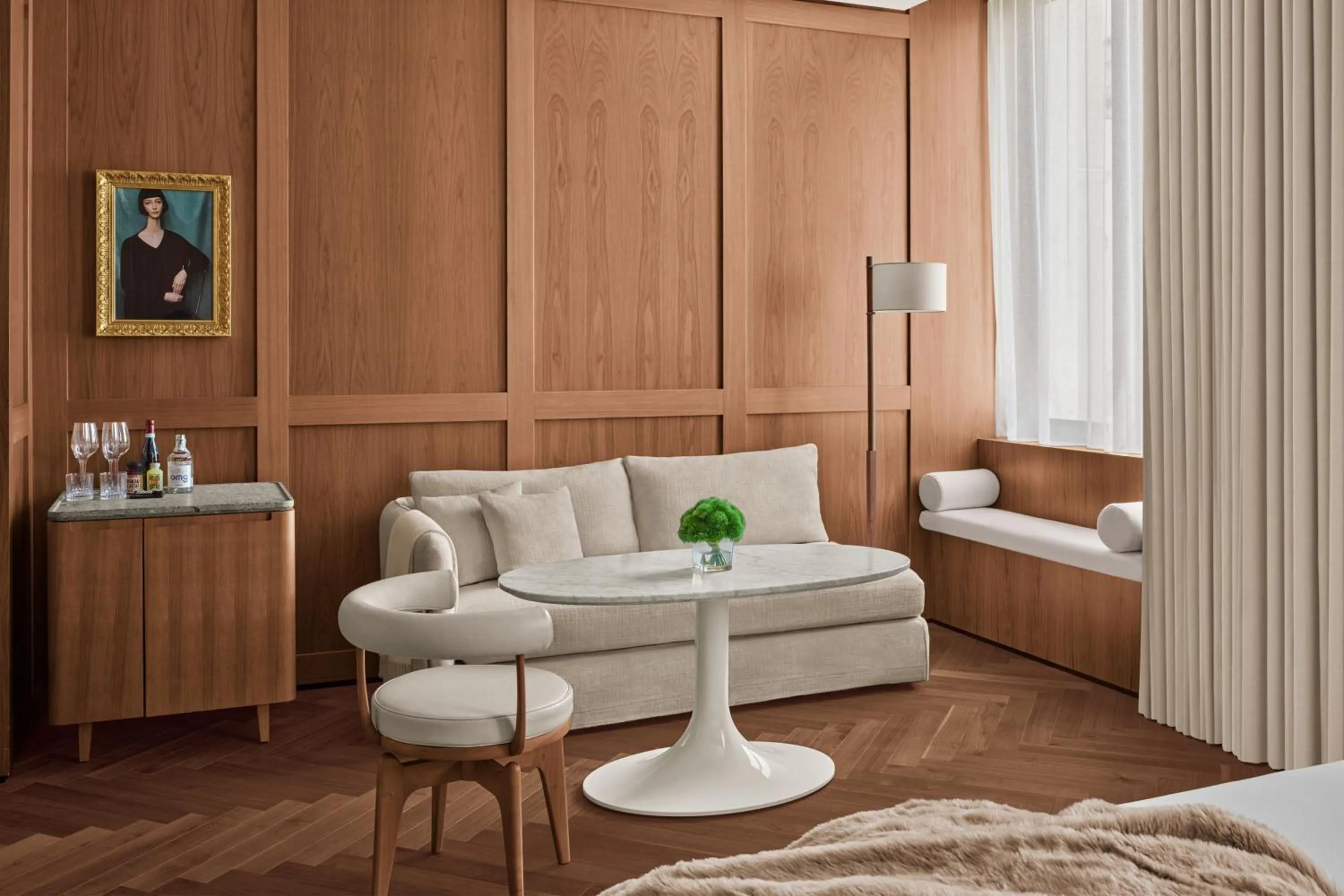 Photo of the whole room, Bed in The Rome EDITION