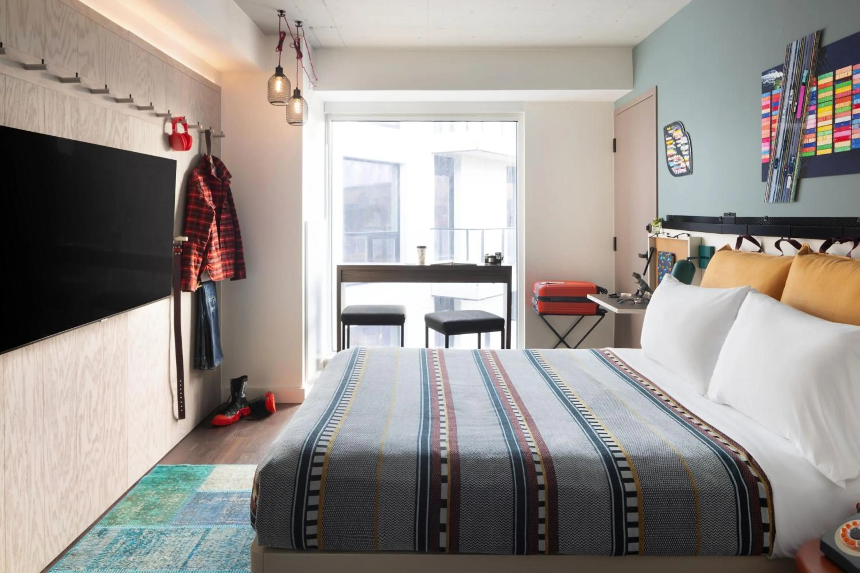 Photo of the whole room, Bed in Moxy Halifax Downtown